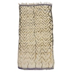 Vintage Berber Moroccan Azilal Rug with Mid-Century Modern Style