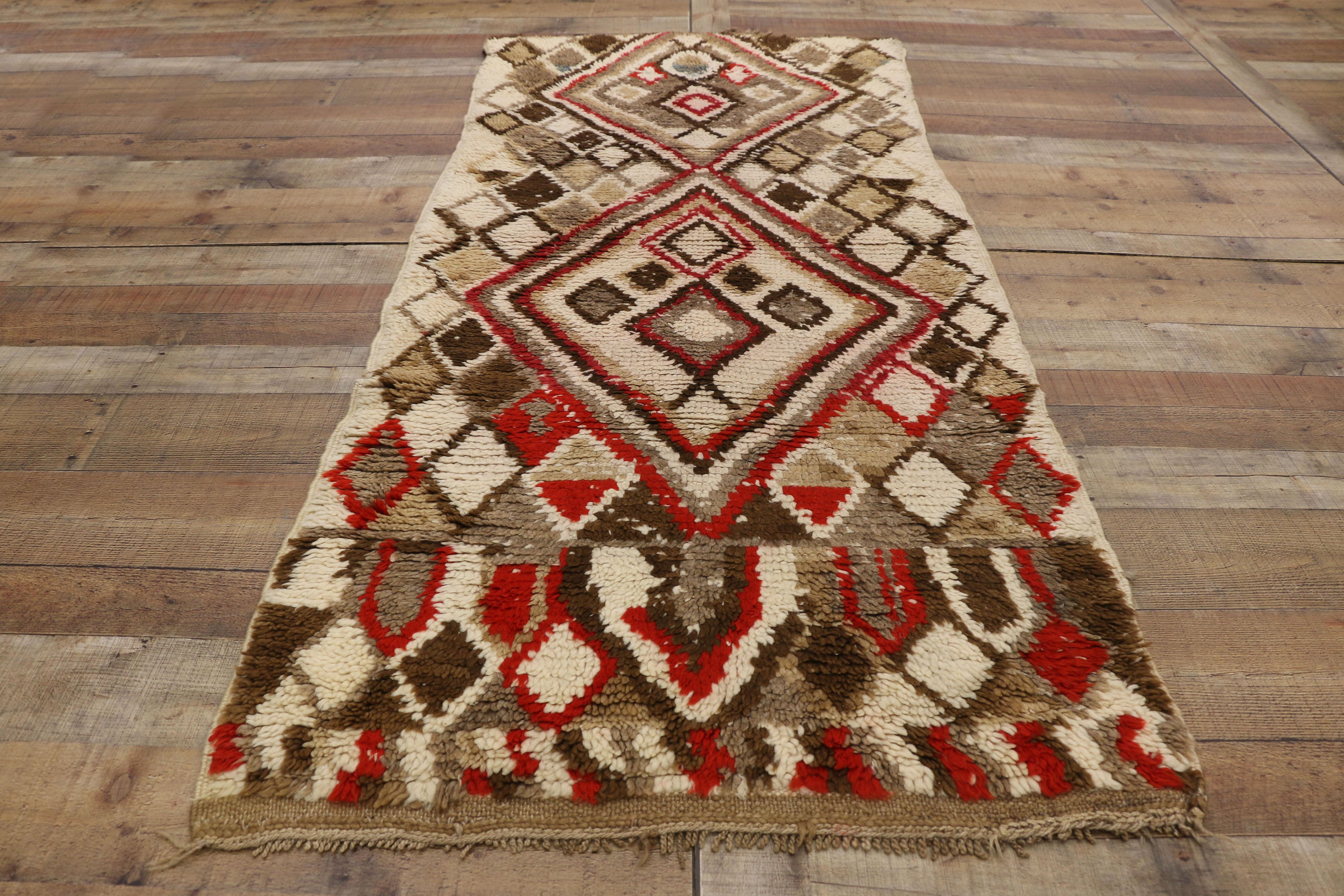 Vintage Berber Moroccan Azilal Rug with Mid-Century Modern Tribal Style For Sale 1