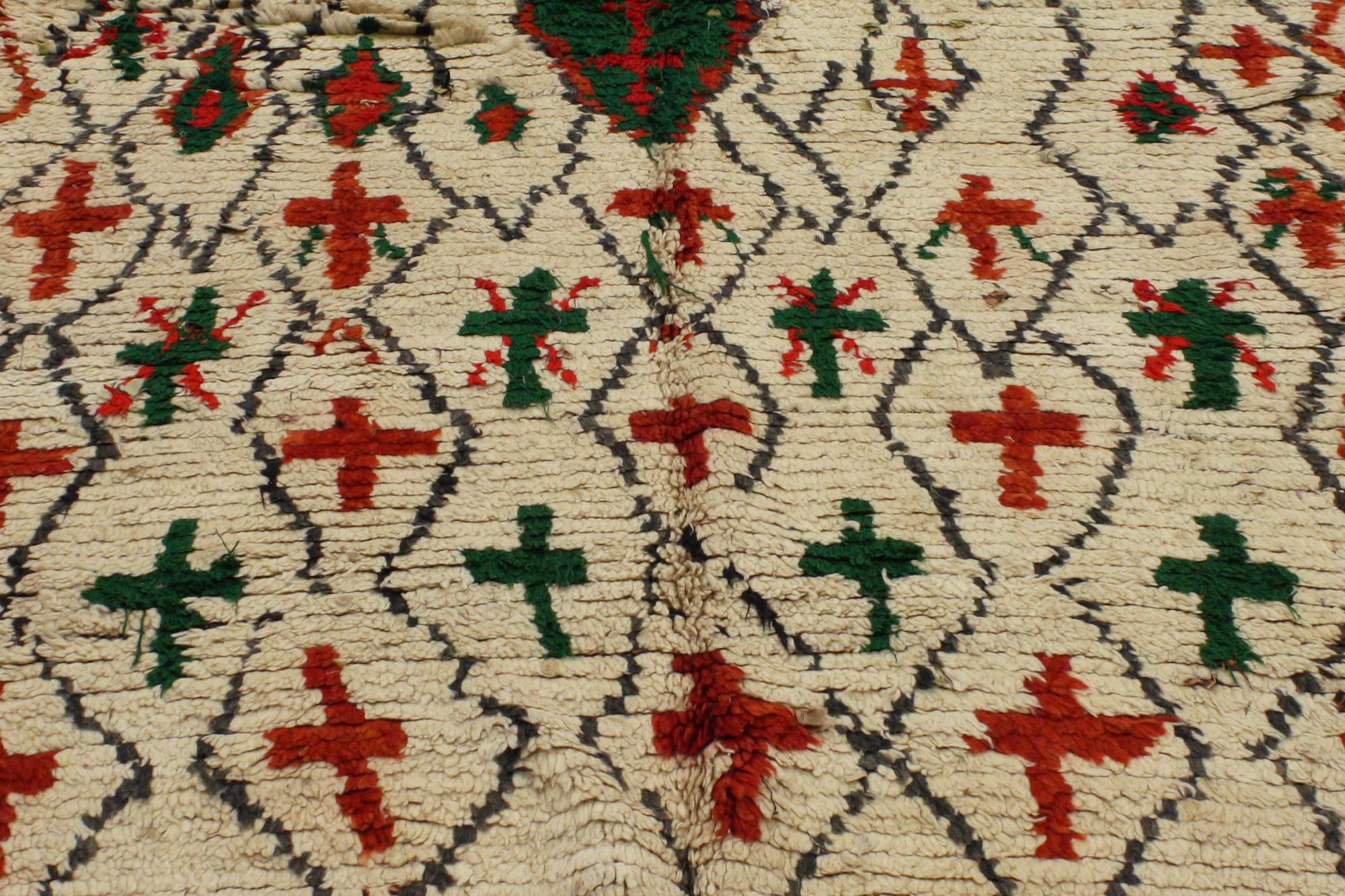 Alfombra Azilal Bereber Marroquí de 1940 con Estilo Moderno en venta 3