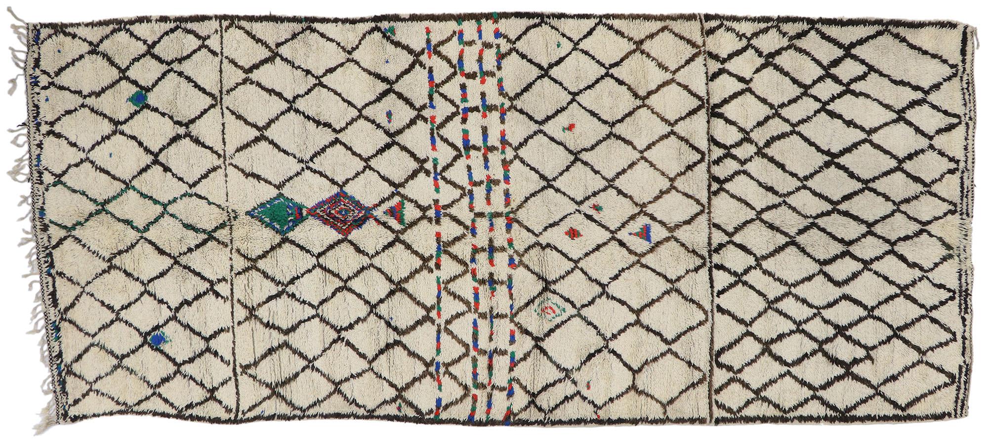 Tapis berbère marocain Azilal vintage de style tribal en vente 1