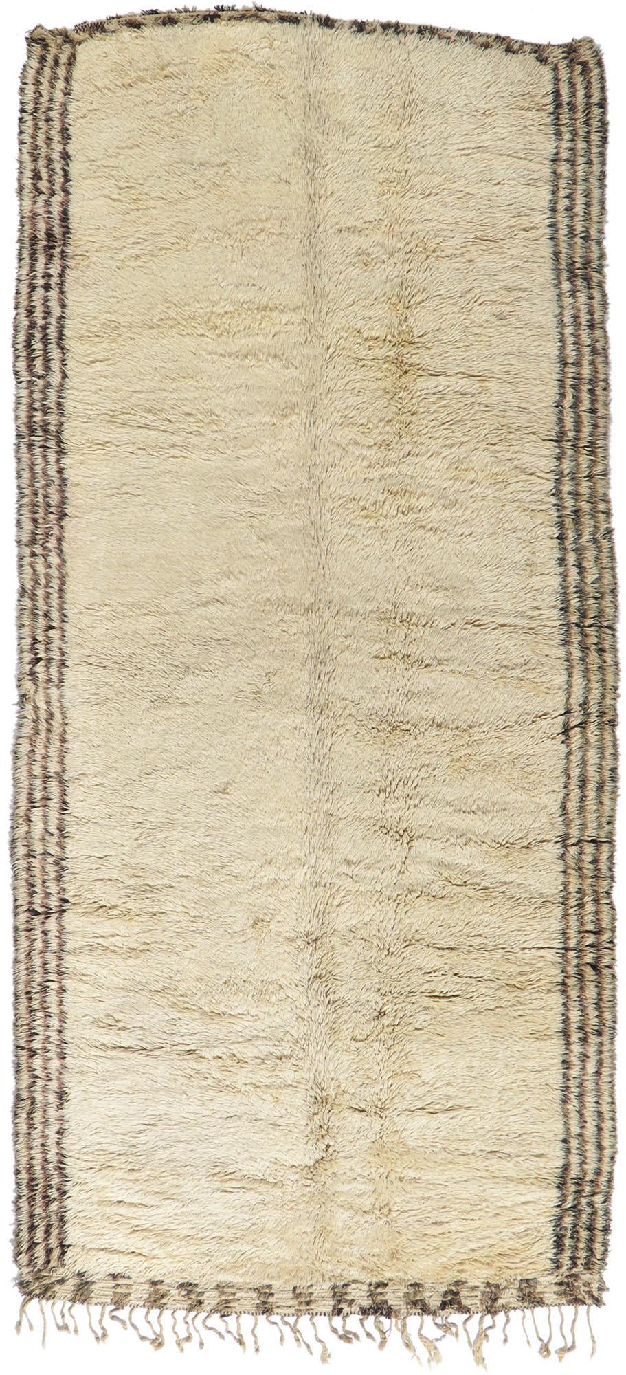 Tapis berbère marocain Beni Ourain vintage de style minimaliste en vente 1