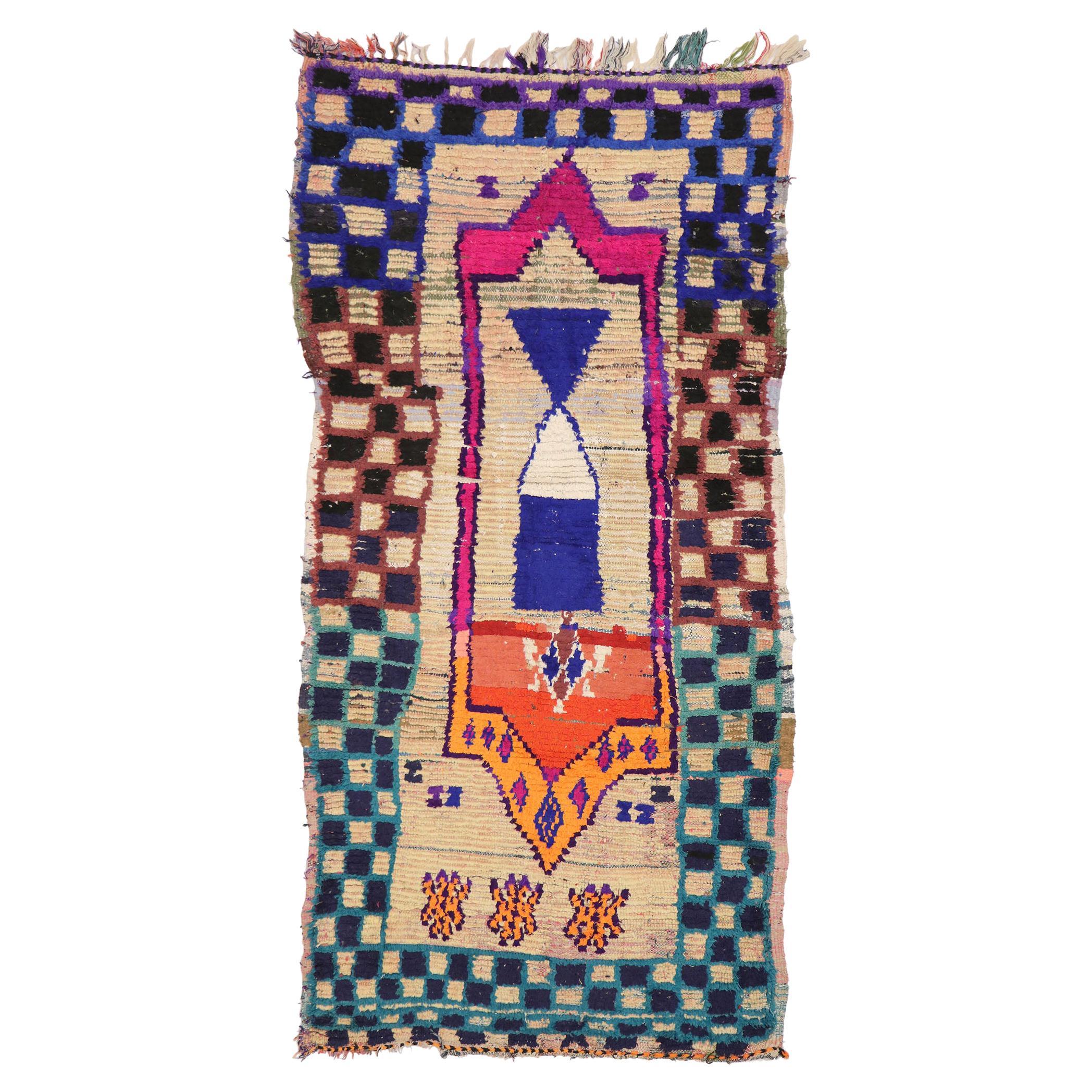 Marokkanischer Boucherouite-Teppich aus Berber mit Boho-Chic-Stil im Stammesstil