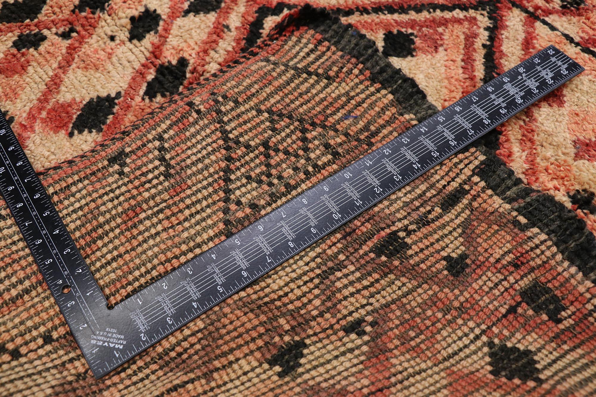 Alfombra Boujad Bereber Marroquí de 1960 con Estilo Bohemio en Bueno estado para la venta en Dallas, TX