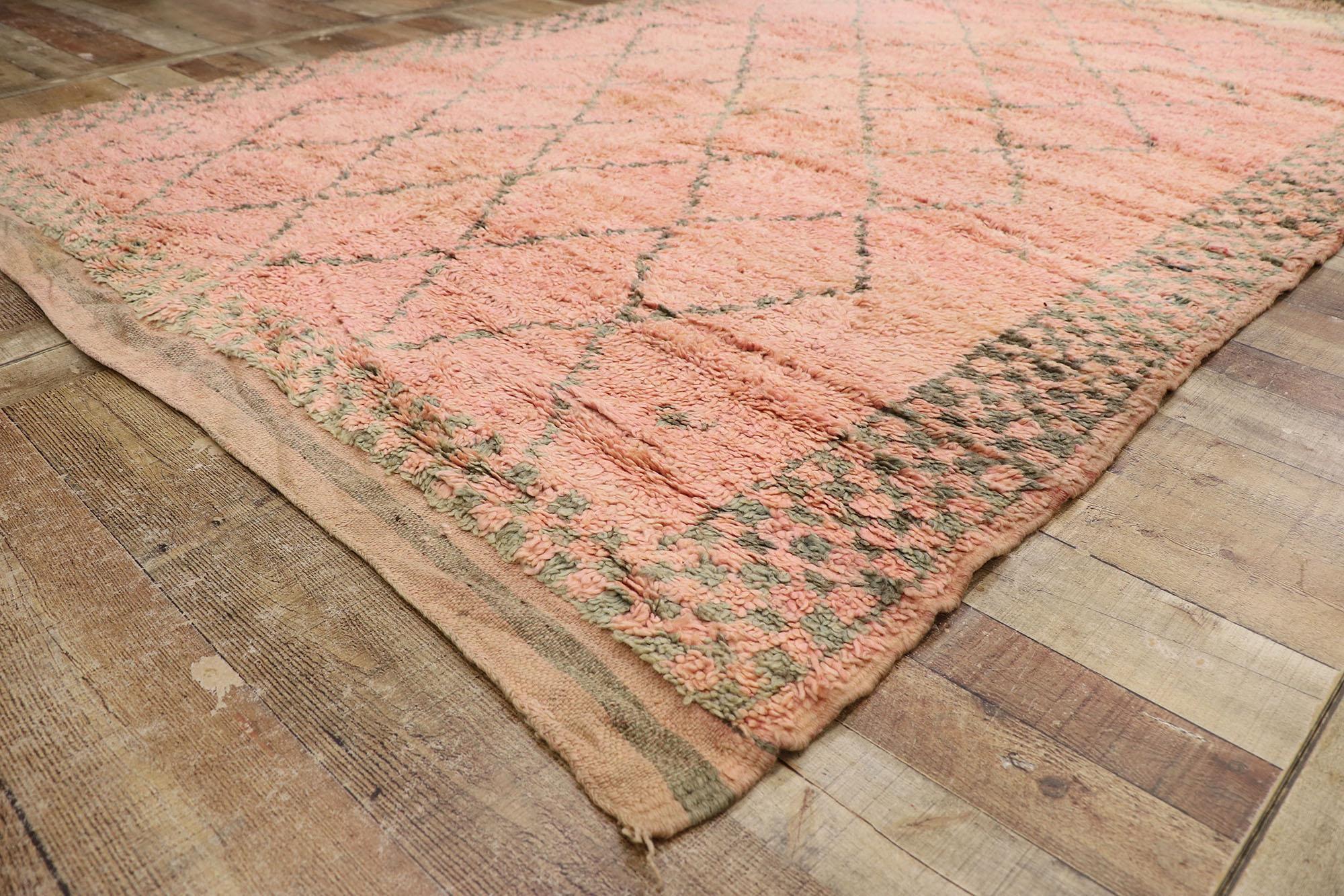 20th Century Vintage Berber Moroccan Boujad Rug with Bohemian Style For Sale