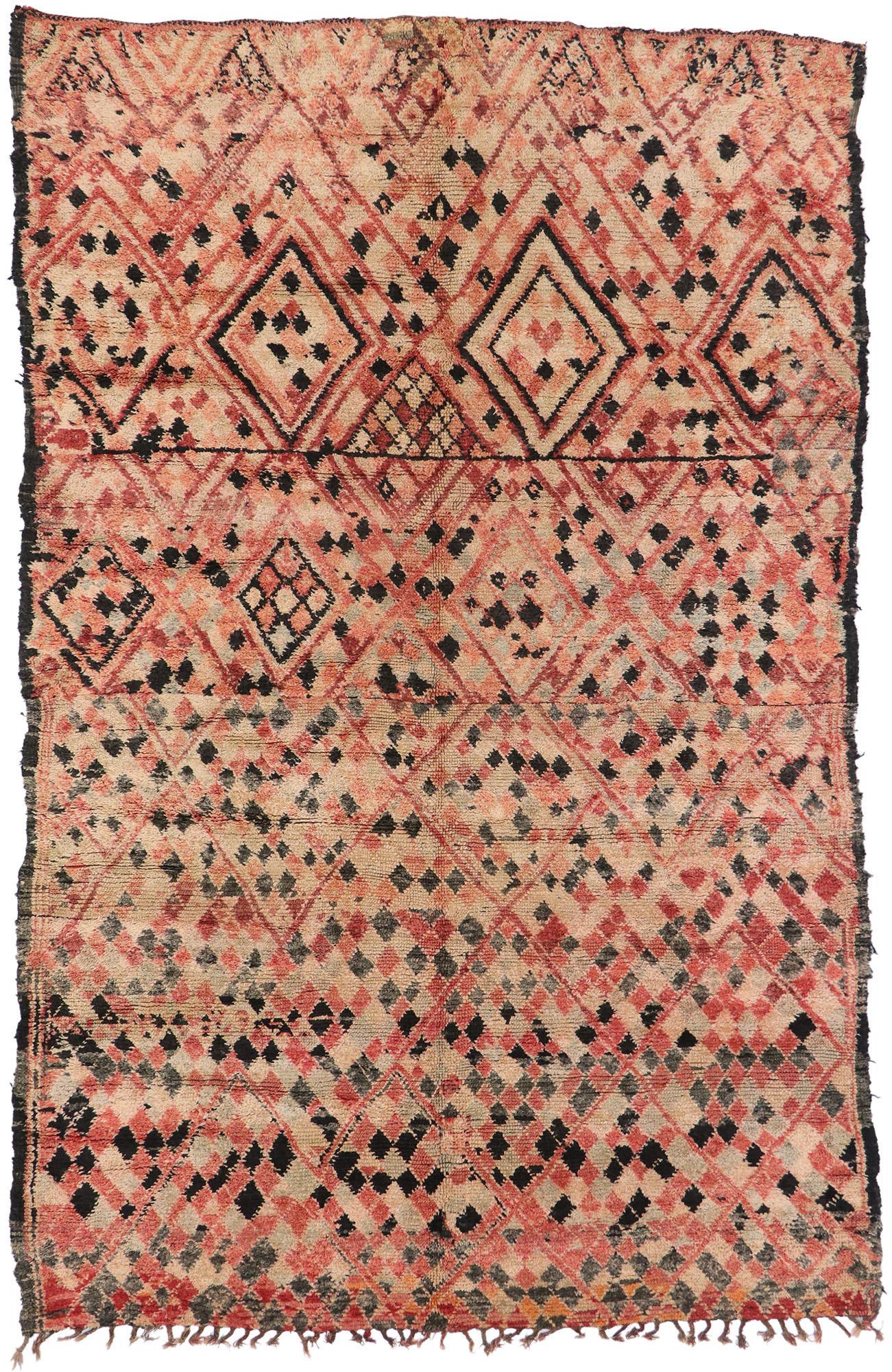 Alfombra Boujad Bereber Marroquí de 1960 con Estilo Bohemio en venta 2
