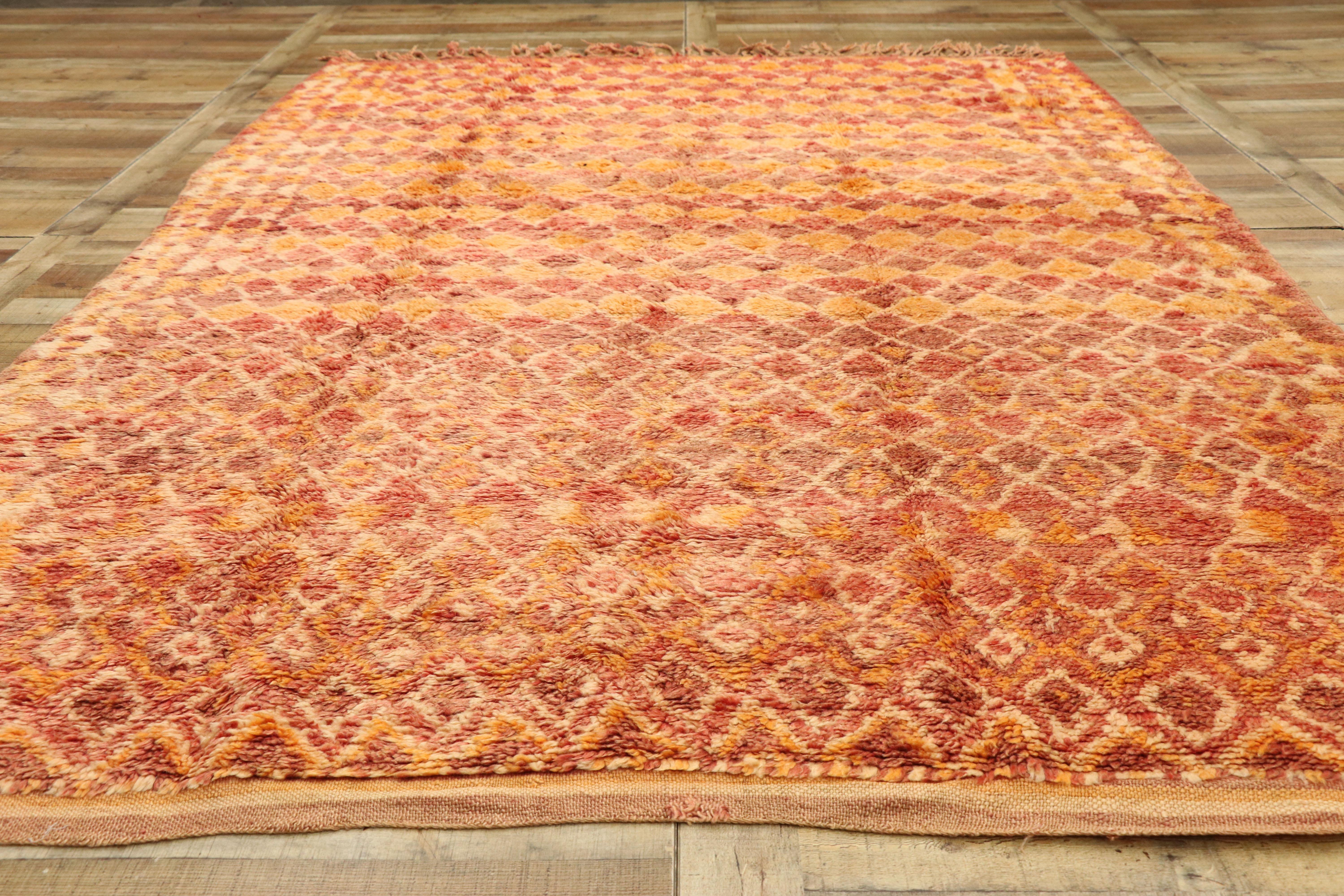 Wool Vintage Berber Moroccan Boujad Rug with Diamond Pattern and Modern Style For Sale