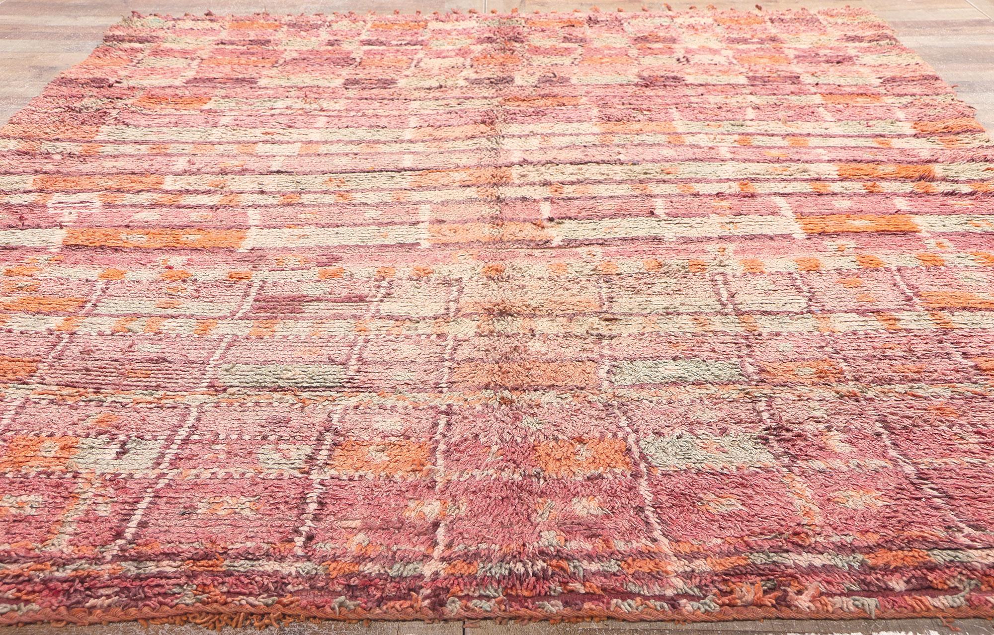 Wool Vintage Rehamna Moroccan Rug, Southwest Boho Chic Meets Cubist Style For Sale