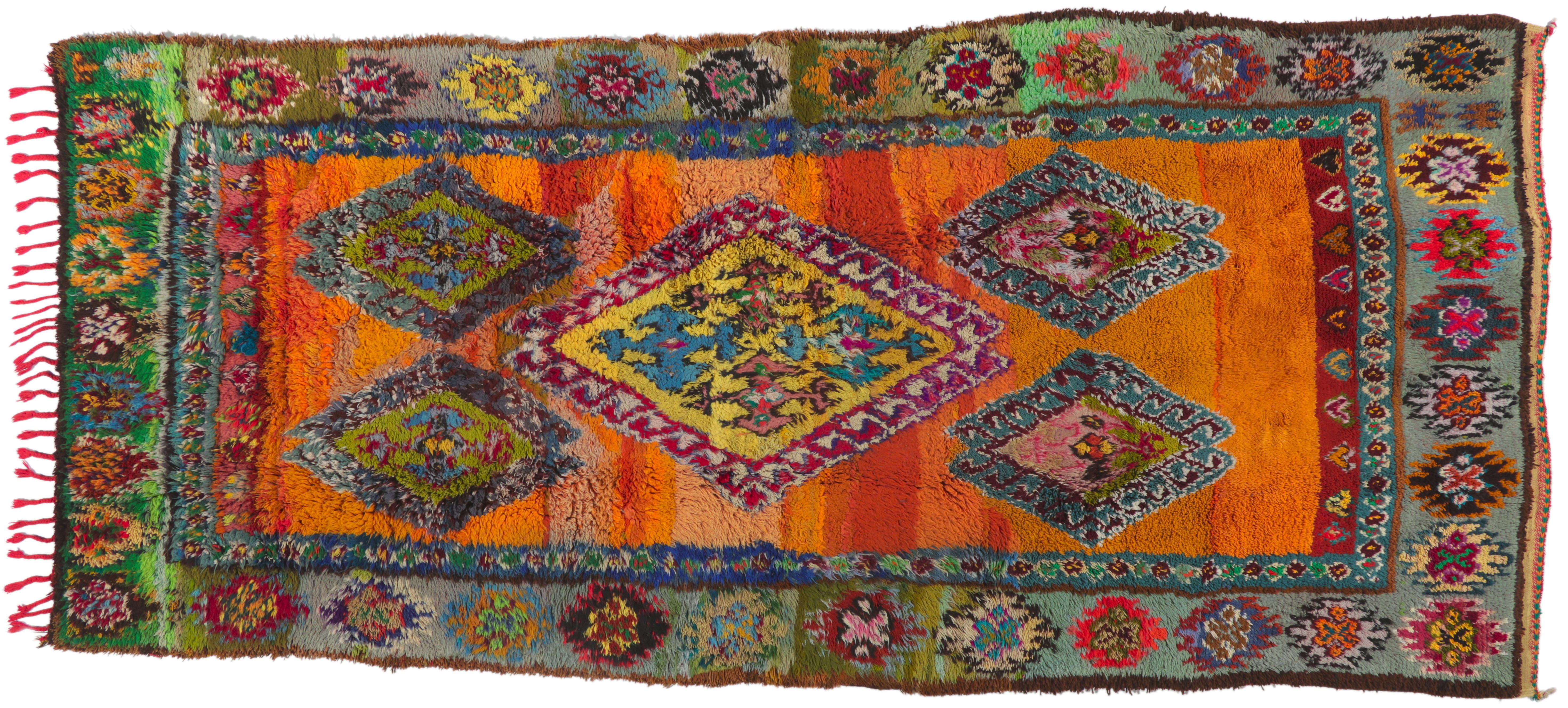 Tapis berbère marocain Boujad vintage avec style bohémien tribal en vente 1