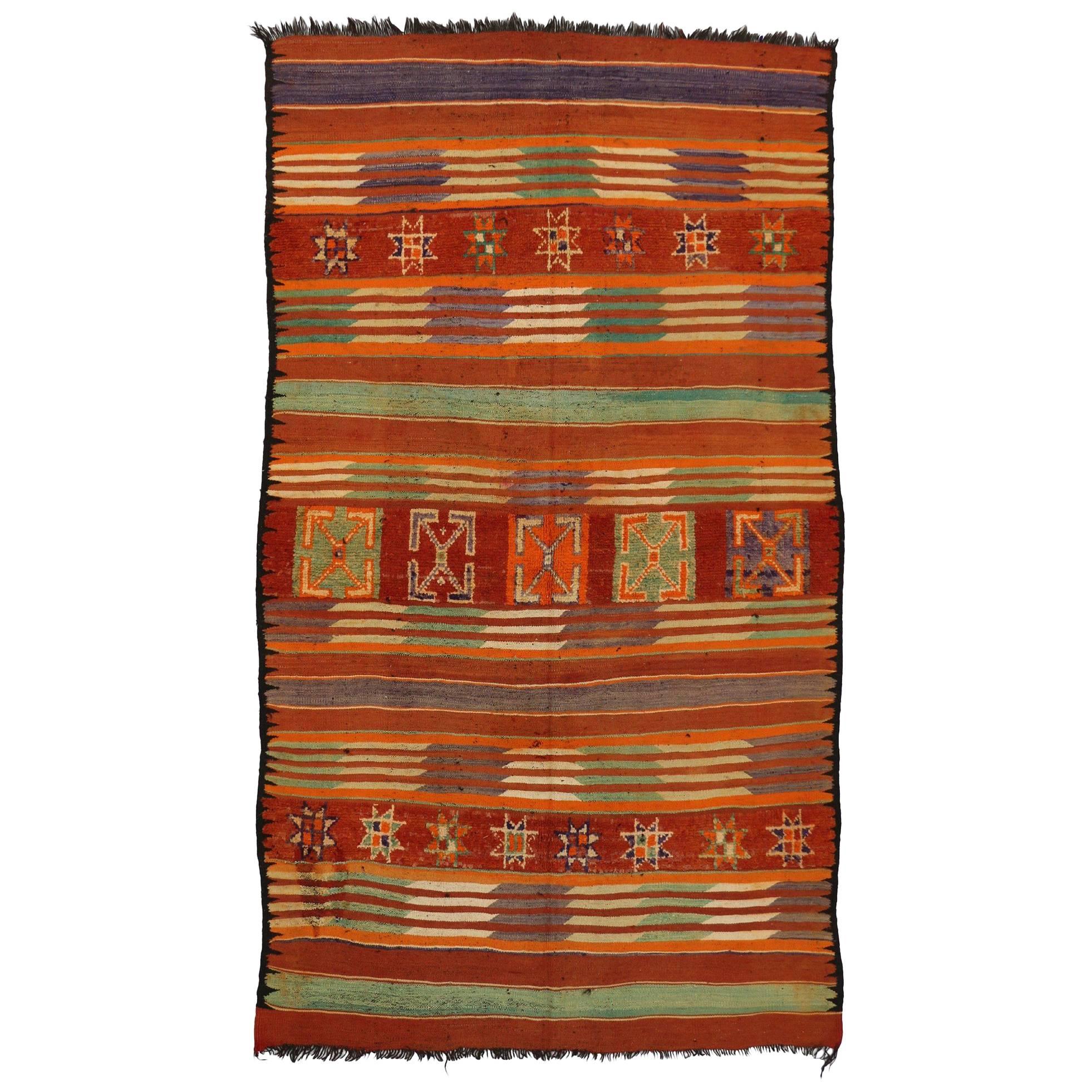 Vintage Berber Moroccan Kilim Rug with Modern Cabin Style, Flat-weave Kilim Rug
