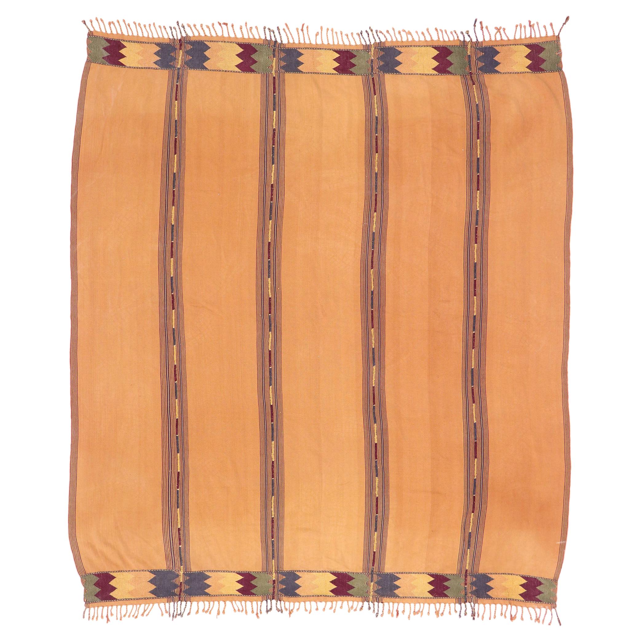 Tapis Kilim berbère marocain vintage avec style tribal du sud-ouest