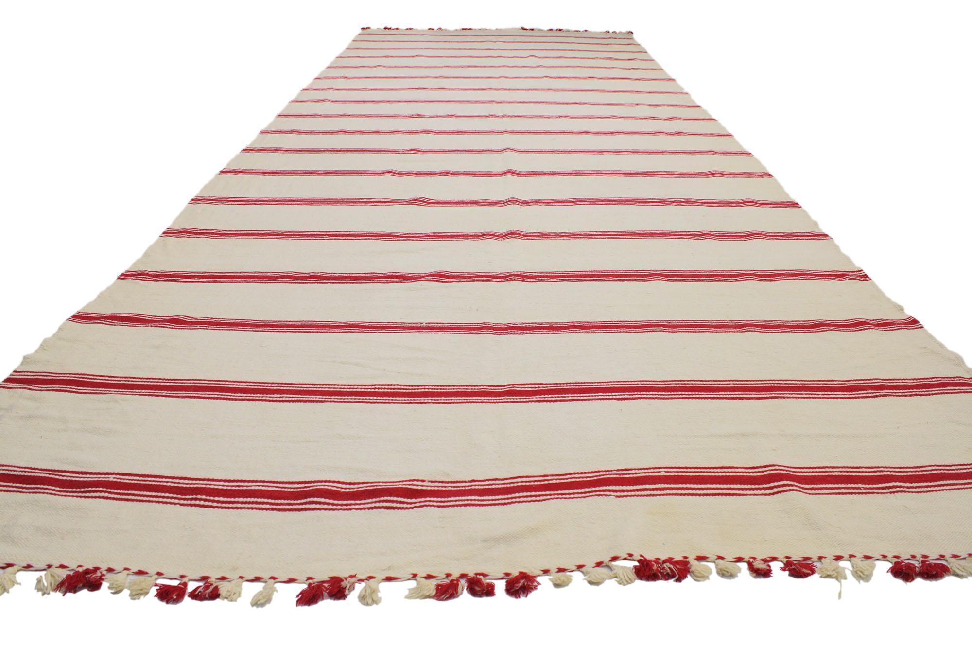 20th Century Vintage Berber Moroccan Kilim Rug with Stripes and Modern Style For Sale