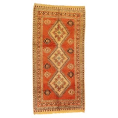 Marokkanischer Berber-Teppich im Vintage-Stil, Nomadic Charm Meets Pacific Northwest