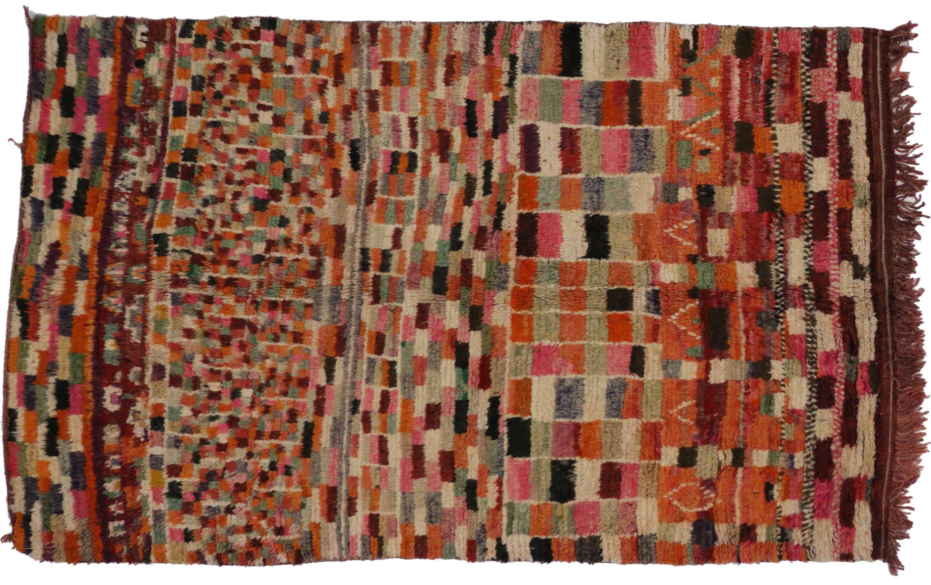 Vintage Berber Moroccan Rehamna Rug with Post-Modern, Bauhaus Cubism Style In Good Condition In Dallas, TX