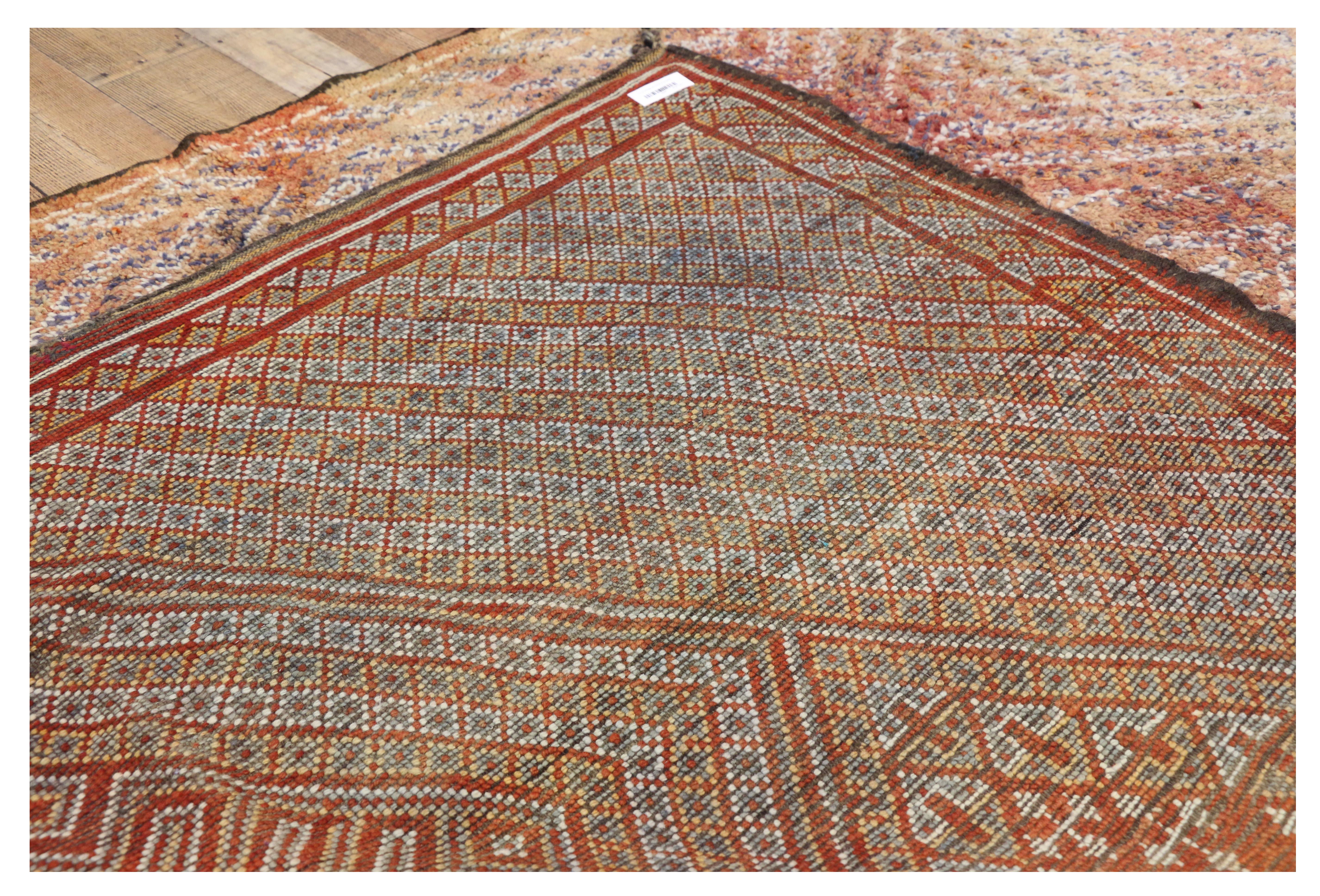Vintage Berber Moroccan Rug with Modern Tribal Boho Chic Style In Good Condition In Dallas, TX