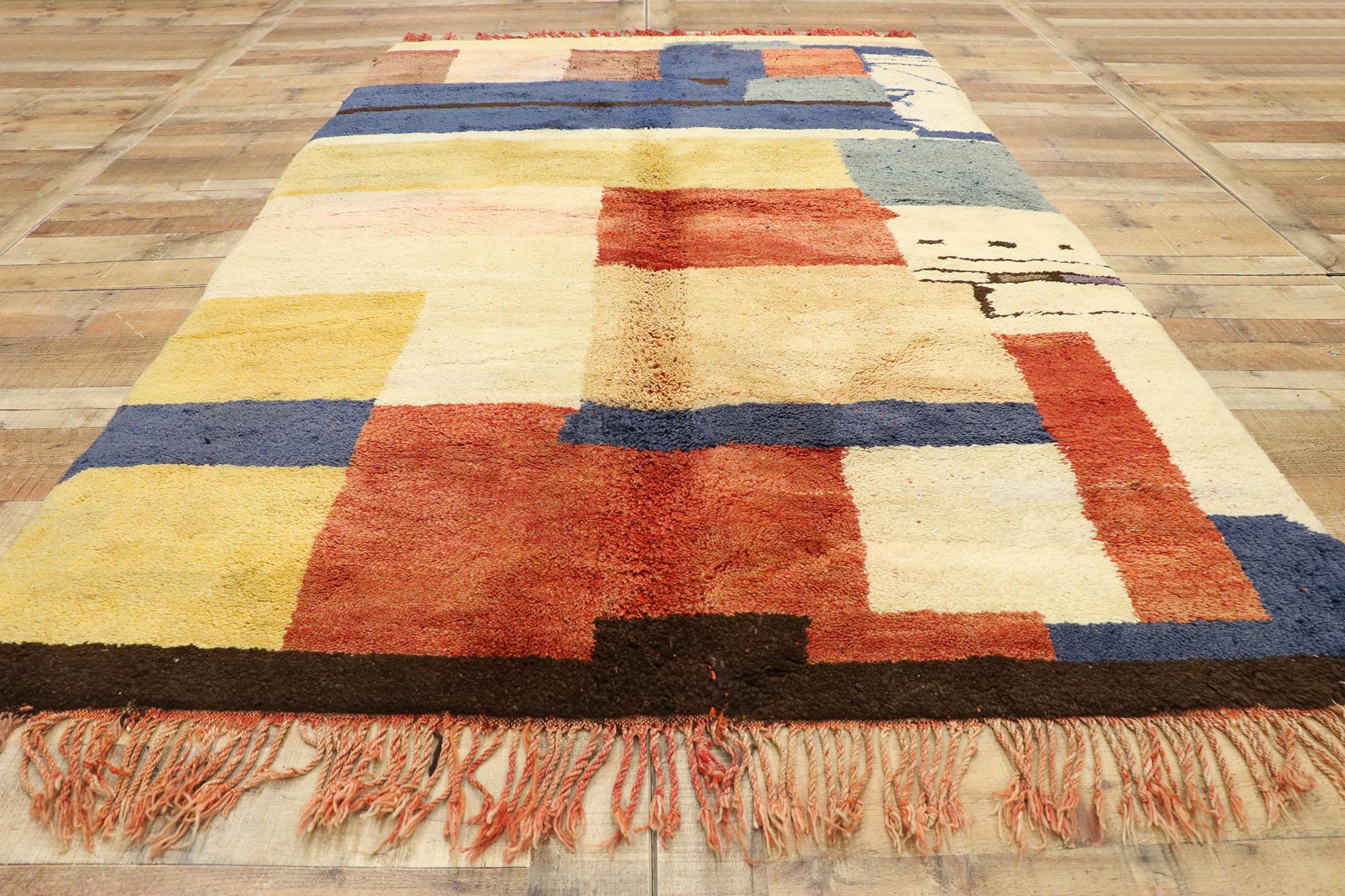 Vintage Berber Moroccan Rug with Postmodern Cubism Bauhaus Mondrian Style In Good Condition In Dallas, TX