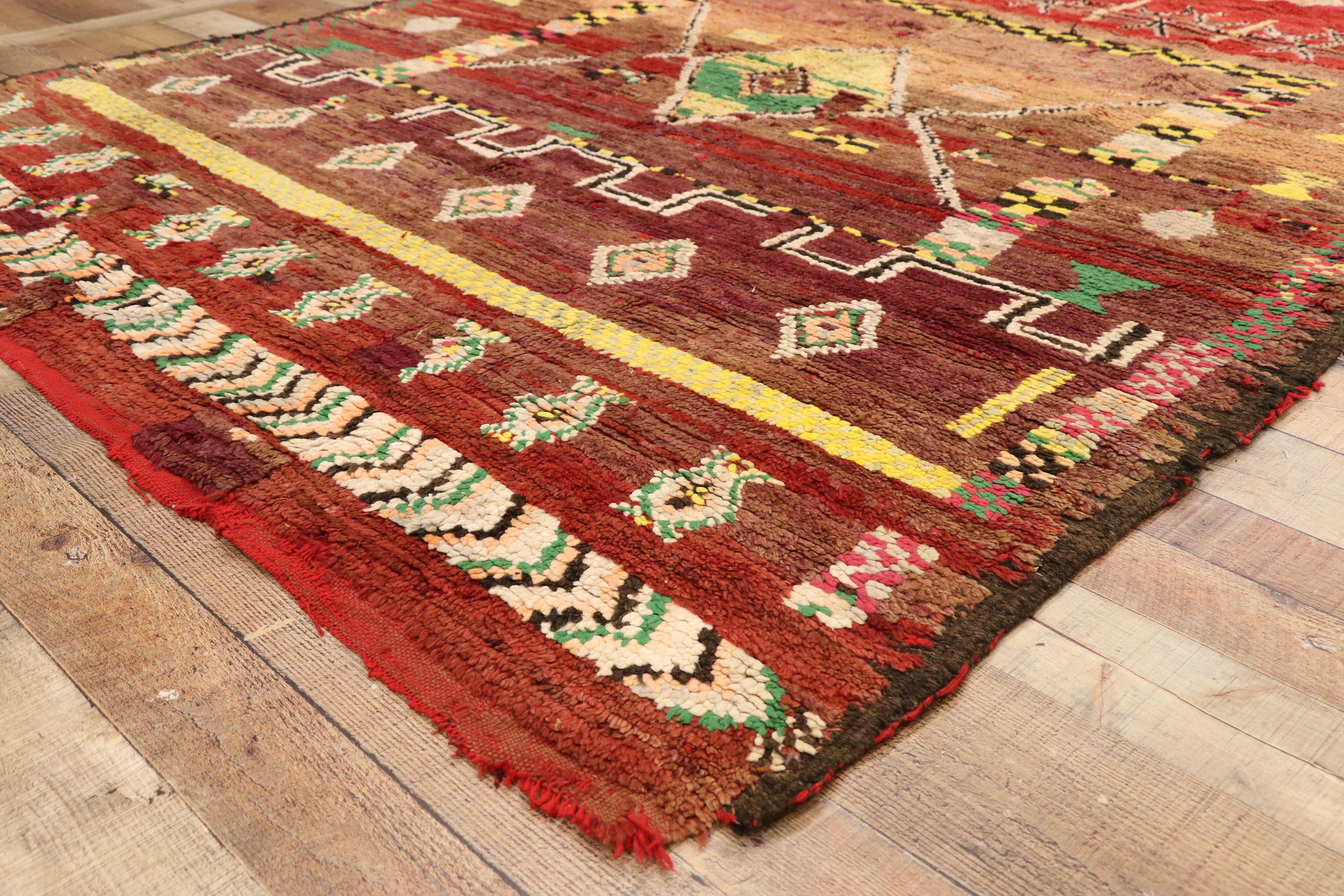 Vintage Berber Moroccan Rug with Tribal Artisan Style In Good Condition For Sale In Dallas, TX