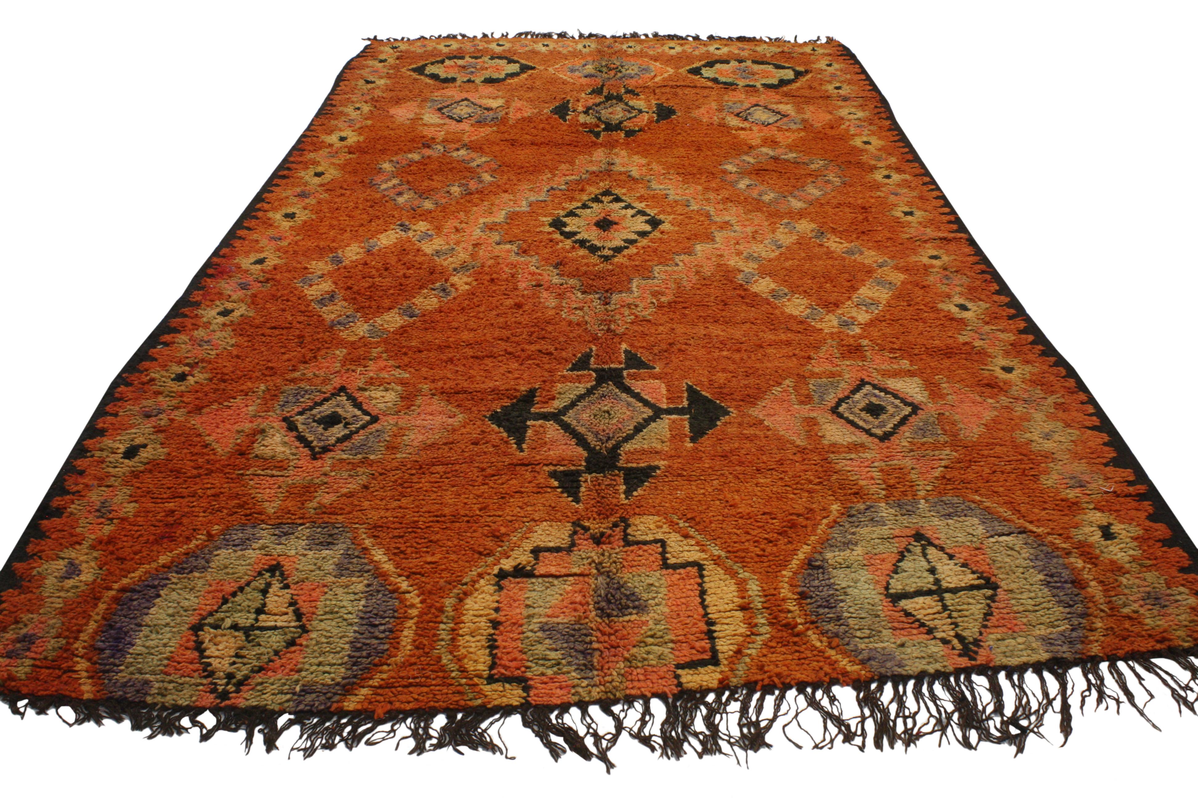 Vintage Berber Moroccan Rug with Tribal Style 4