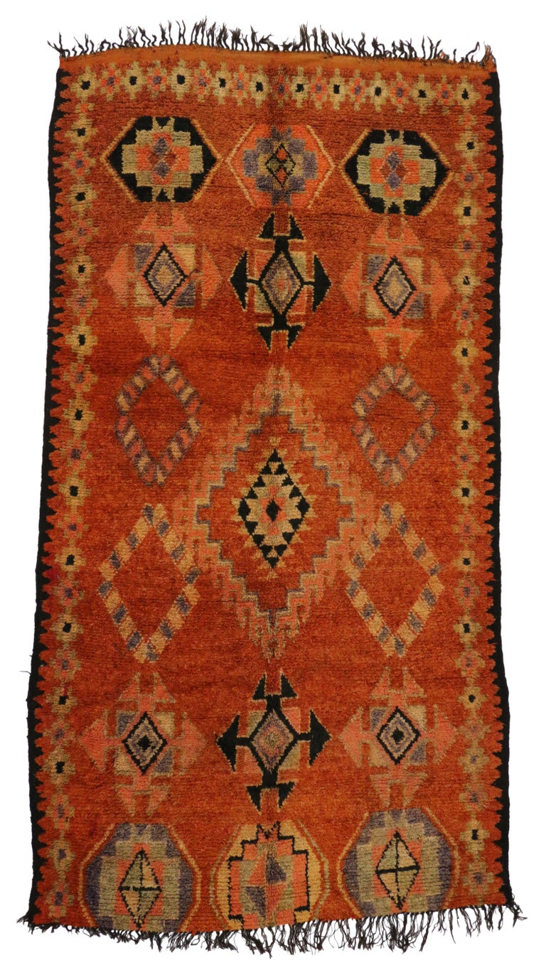 Vintage Berber Moroccan Rug with Tribal Style For Sale at 1stdibs