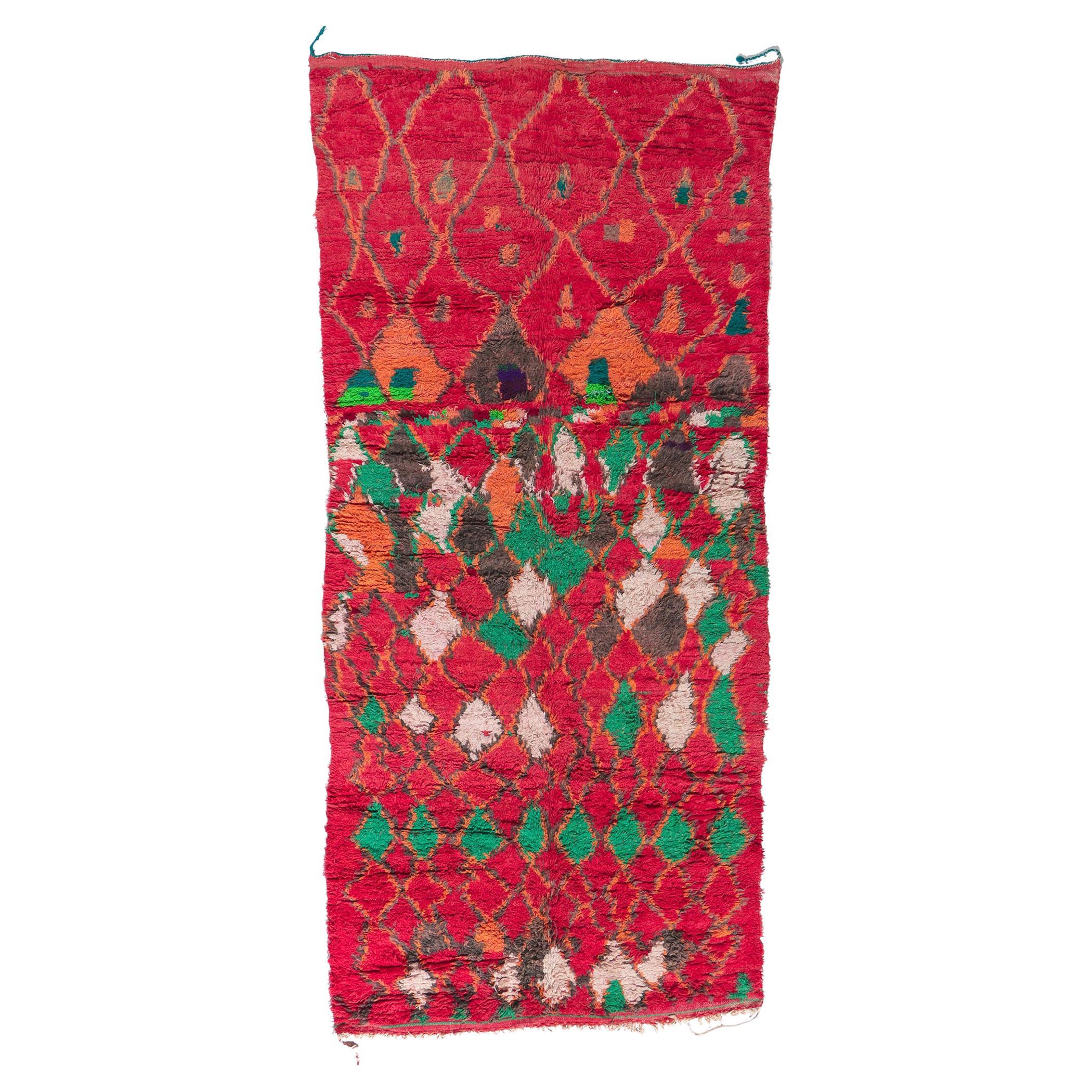 Roter marokkanischer Boujad-Teppich im Vintage-Stil, Global Bohemian Meets Tribal Allure, Vintage