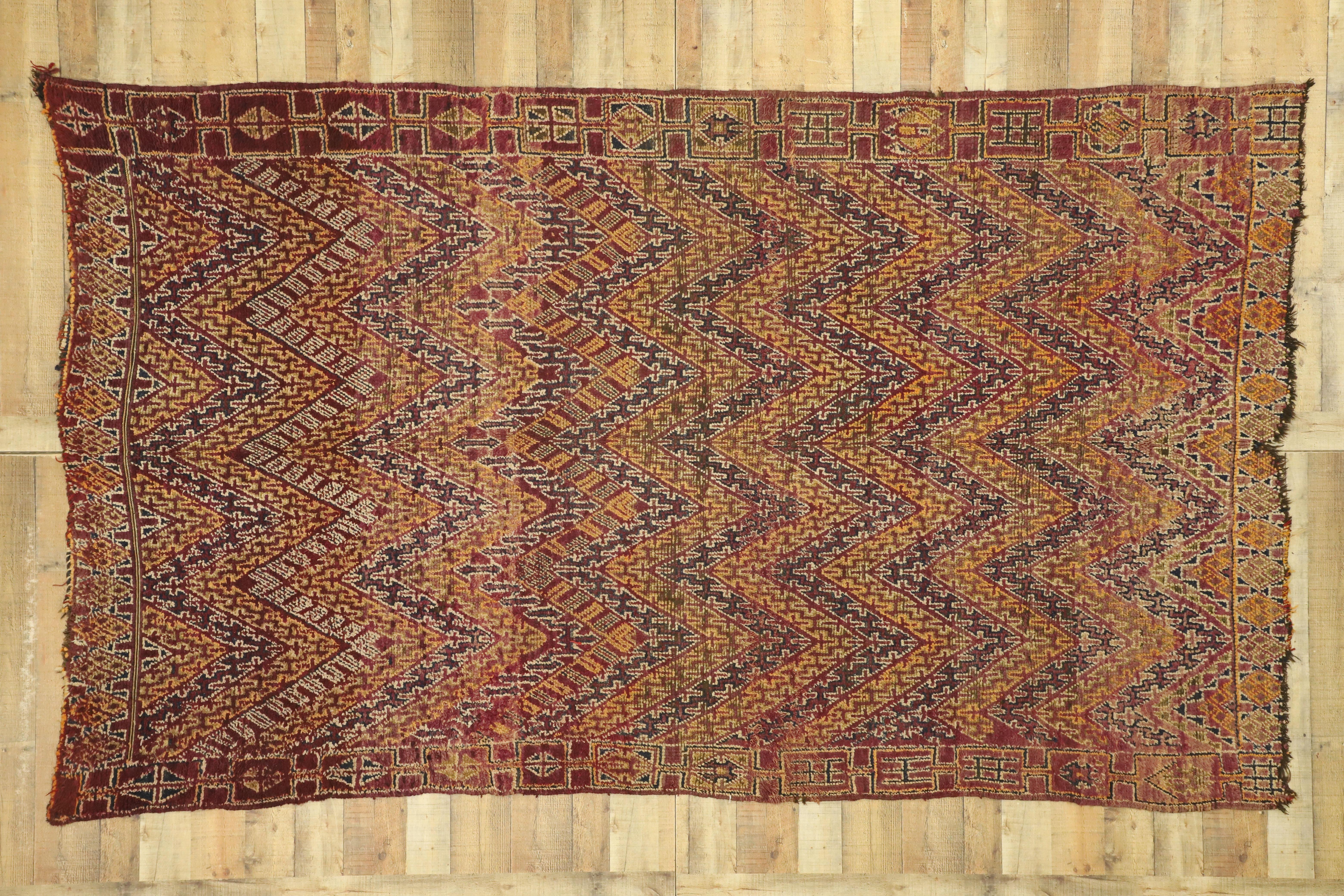 Wool Vintage Berber Moroccan Zayane Rug with Mid-Century Modern Style