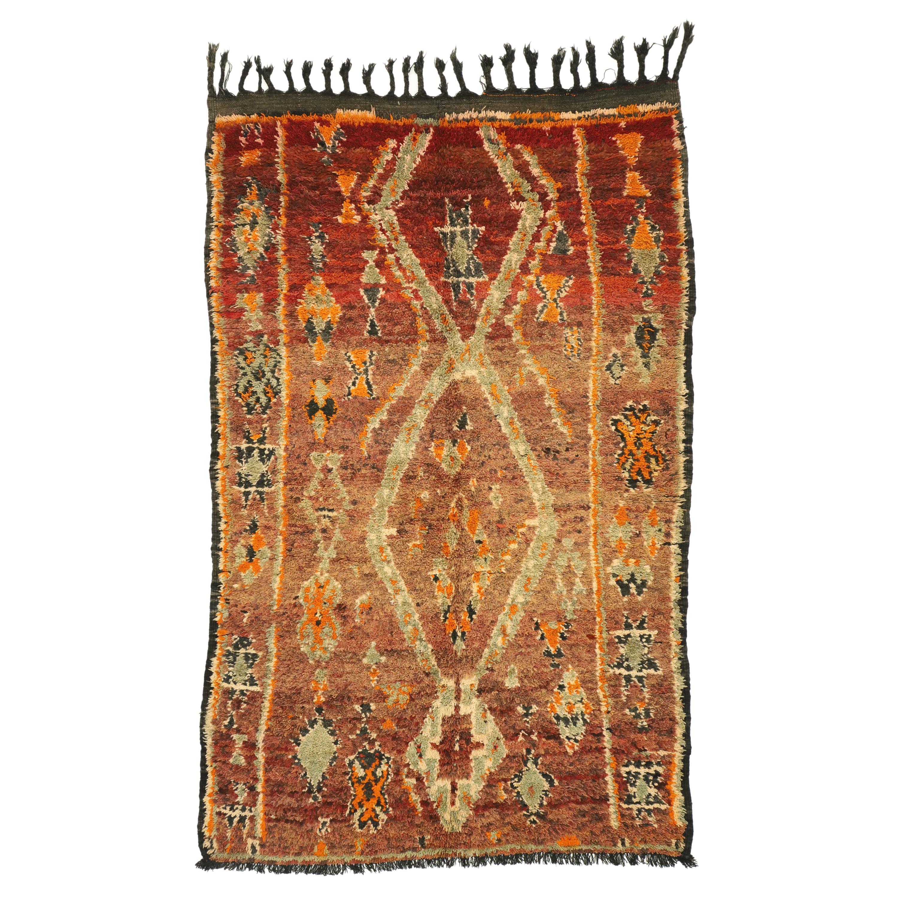 Vintage Berber Moroccan Zayane Rug with Mid-Century Modern Style For Sale