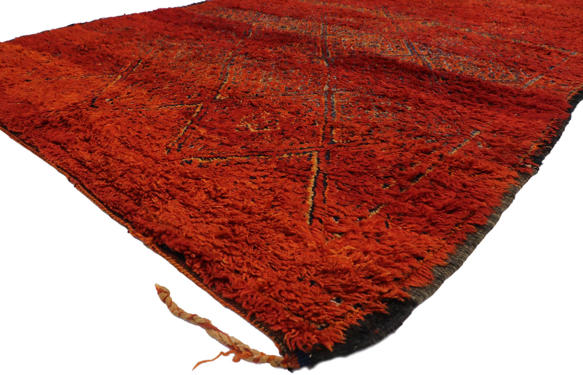 21333 Vintage Red Beni MGuild Moroccan Rug, 07'05 x 12'04.

Capturing the vibrancy of Marrakech, the Red City, this vintage Beni M'Guild Moroccan rug is a mesmerizing embodiment of Midcentury Modern design. Hand-knotted with precision, the plush