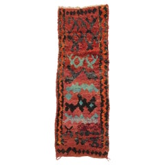 Marokkanischer roter Berberteppich im Vintage-Stil, Boho Bungalow Meets Tribal Style
