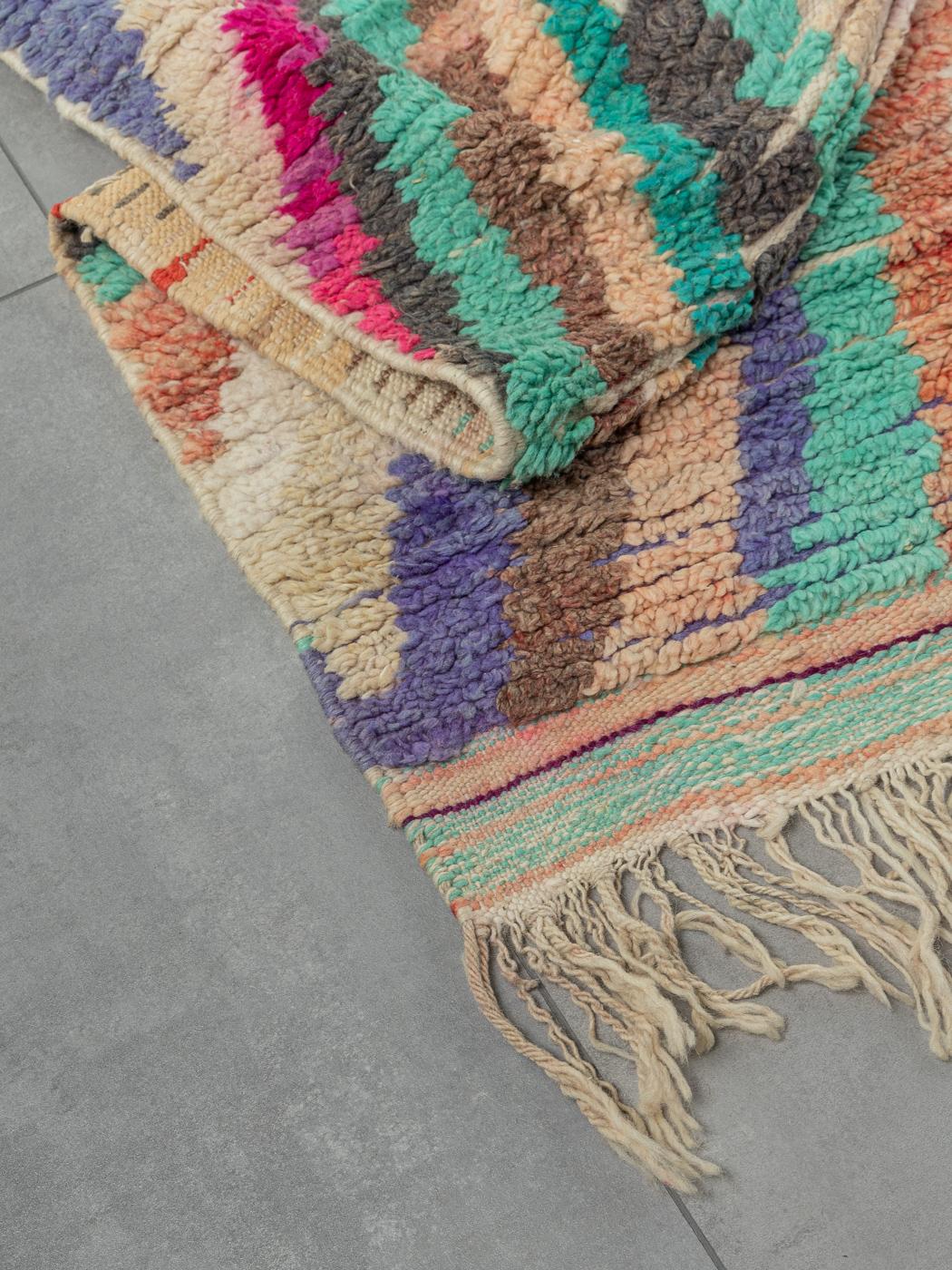 Vintage Berber Rug Runner 100% Wool Moroccan Handwoven For Sale 4