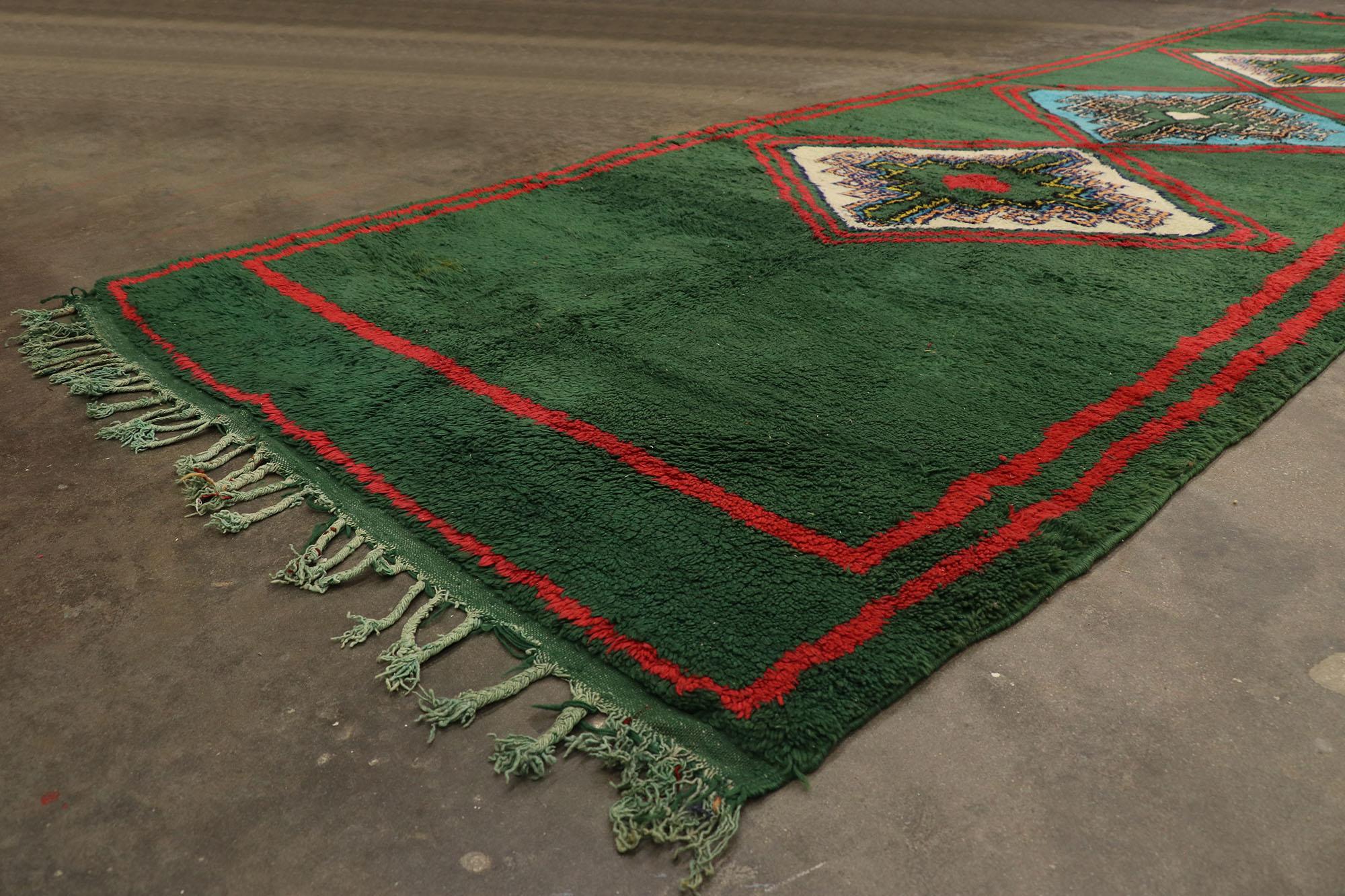 Marokkanischer Berber-Taznakht-Teppich mit Stammesmotiv im Stammesstil (20. Jahrhundert) im Angebot