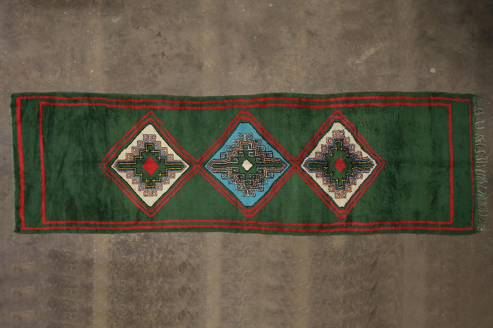 Marokkanischer Berber-Taznakht-Teppich mit Stammesmotiv im Stammesstil im Angebot 1