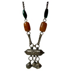 Vintage Berber Tribal Necklace in Silver with Malachite Beads