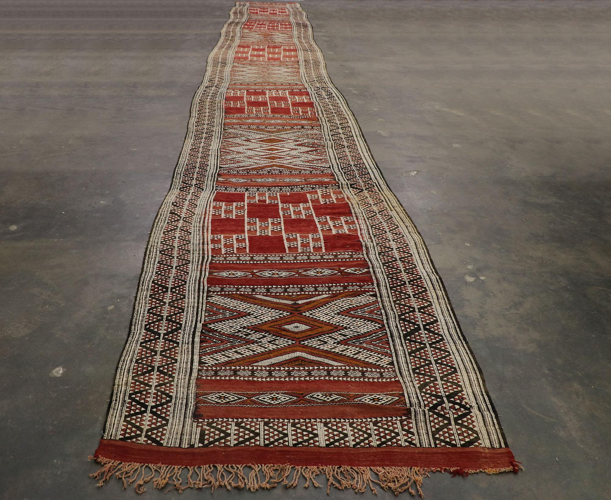 Vintage Berber Zemmour Moroccan Kilim Runner with Tribal Style 1