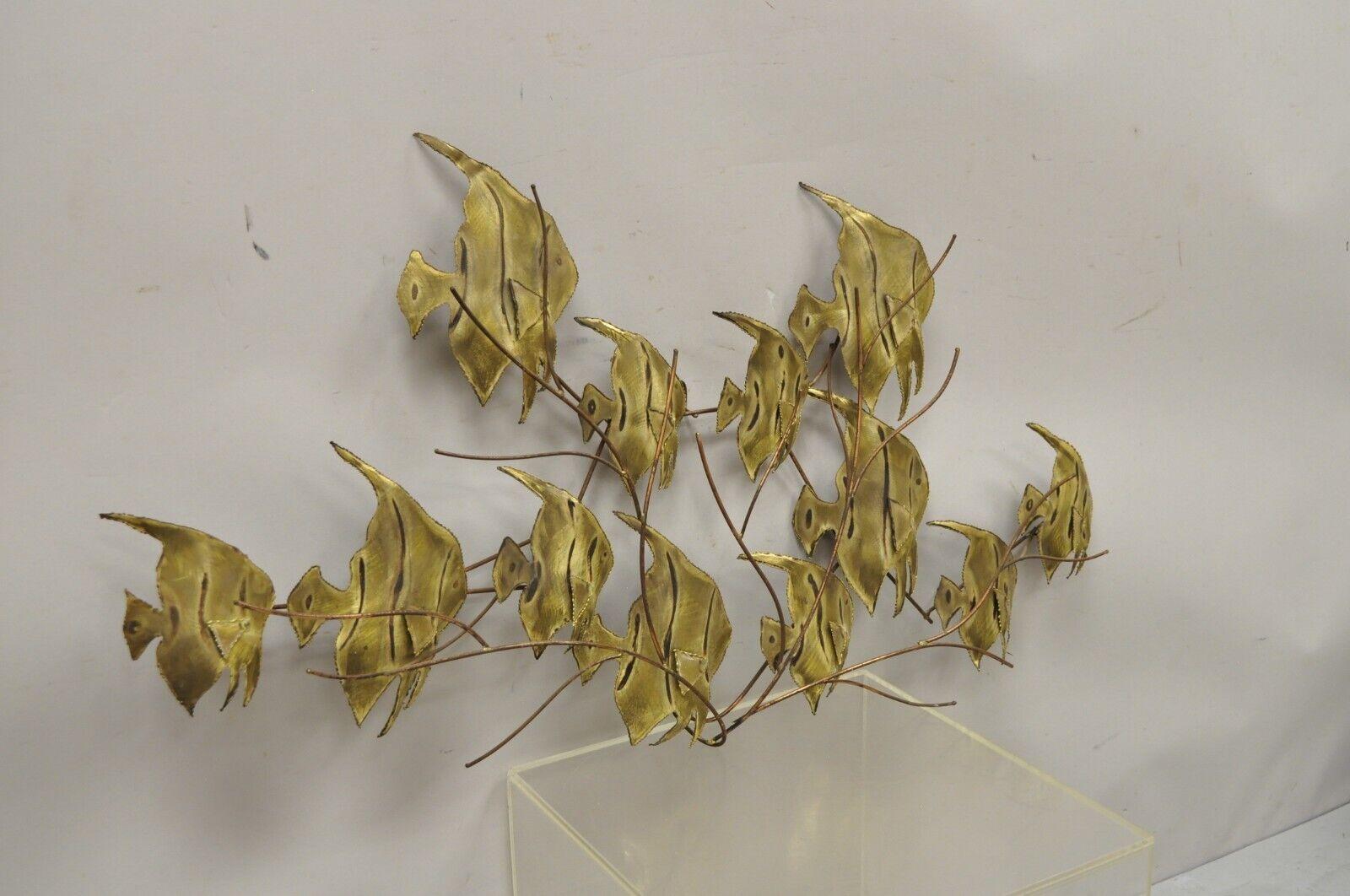 Vintage Bergasse Mid-Century Modern Brass Metal School of Fish Wall Sculpture For Sale 4
