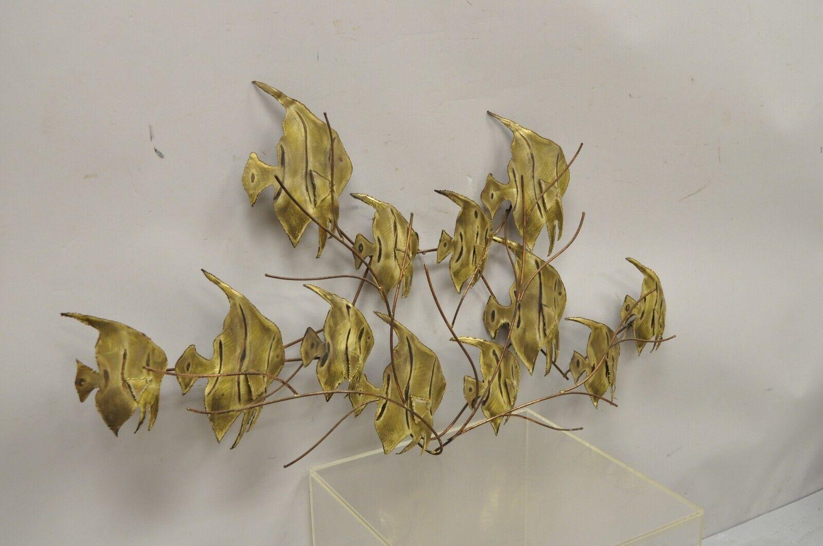 Vintage Bergasse Mid-Century Modern Brass Metal School of Fish Wall Sculpture For Sale 5