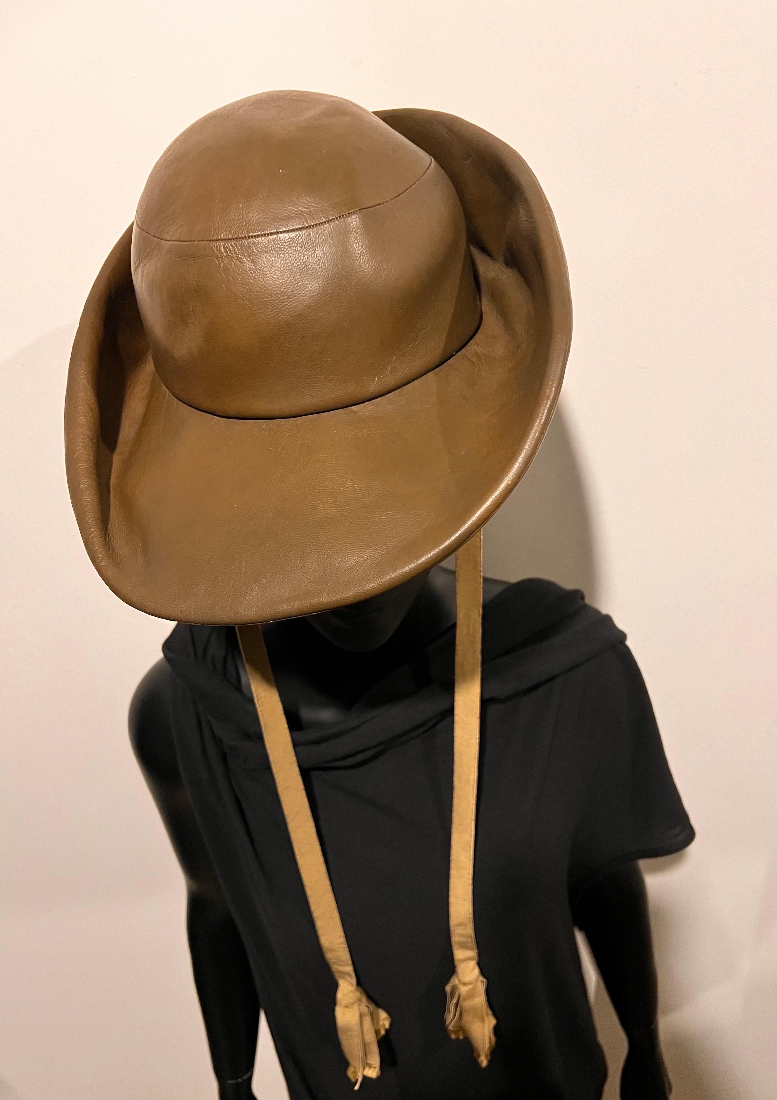 Vintage Bergdorf Goodman Made to order Hat For Sale 2