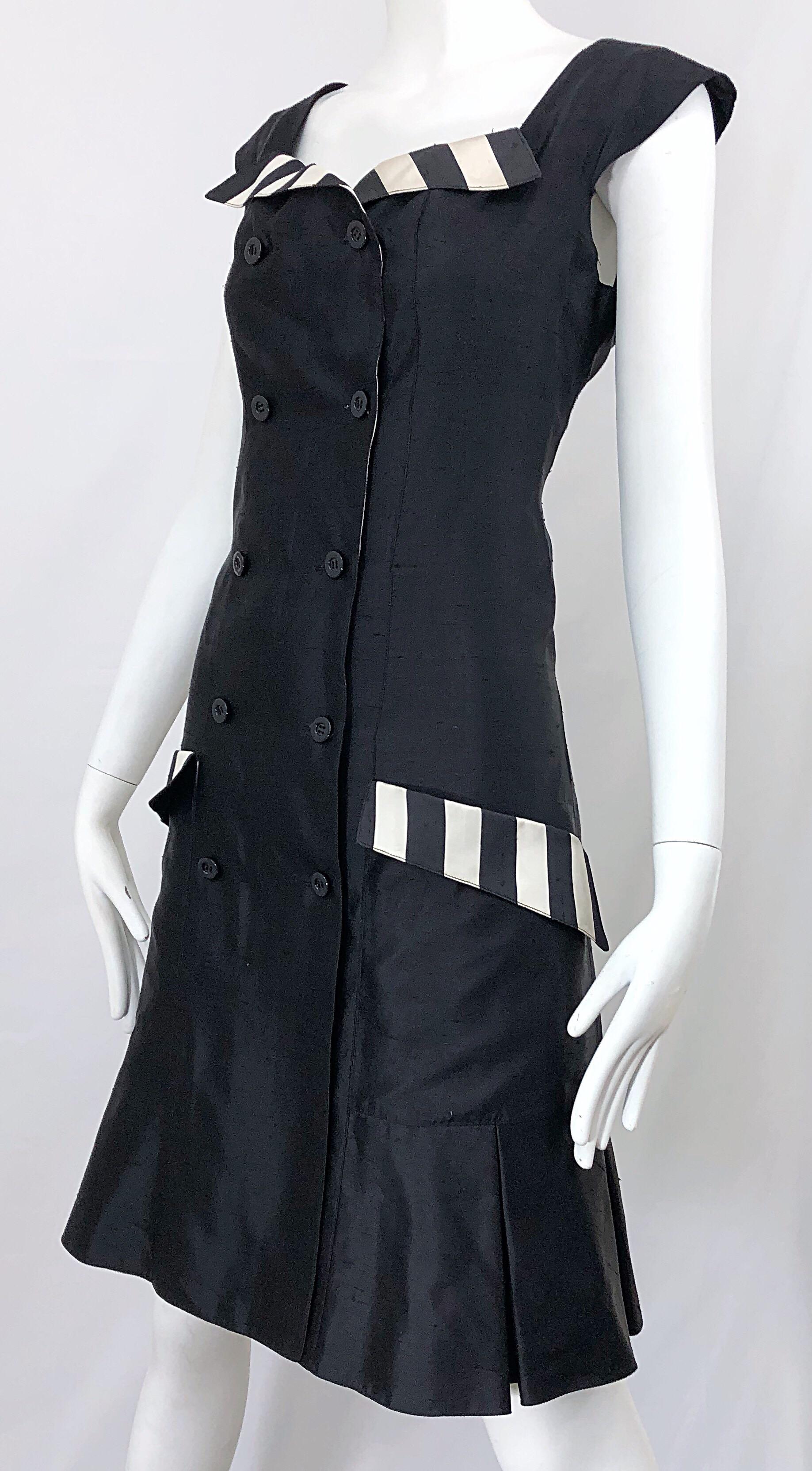 Vintage Bernard Perris Size 12 Black and White Striped 1990s Silk Dress For Sale 7