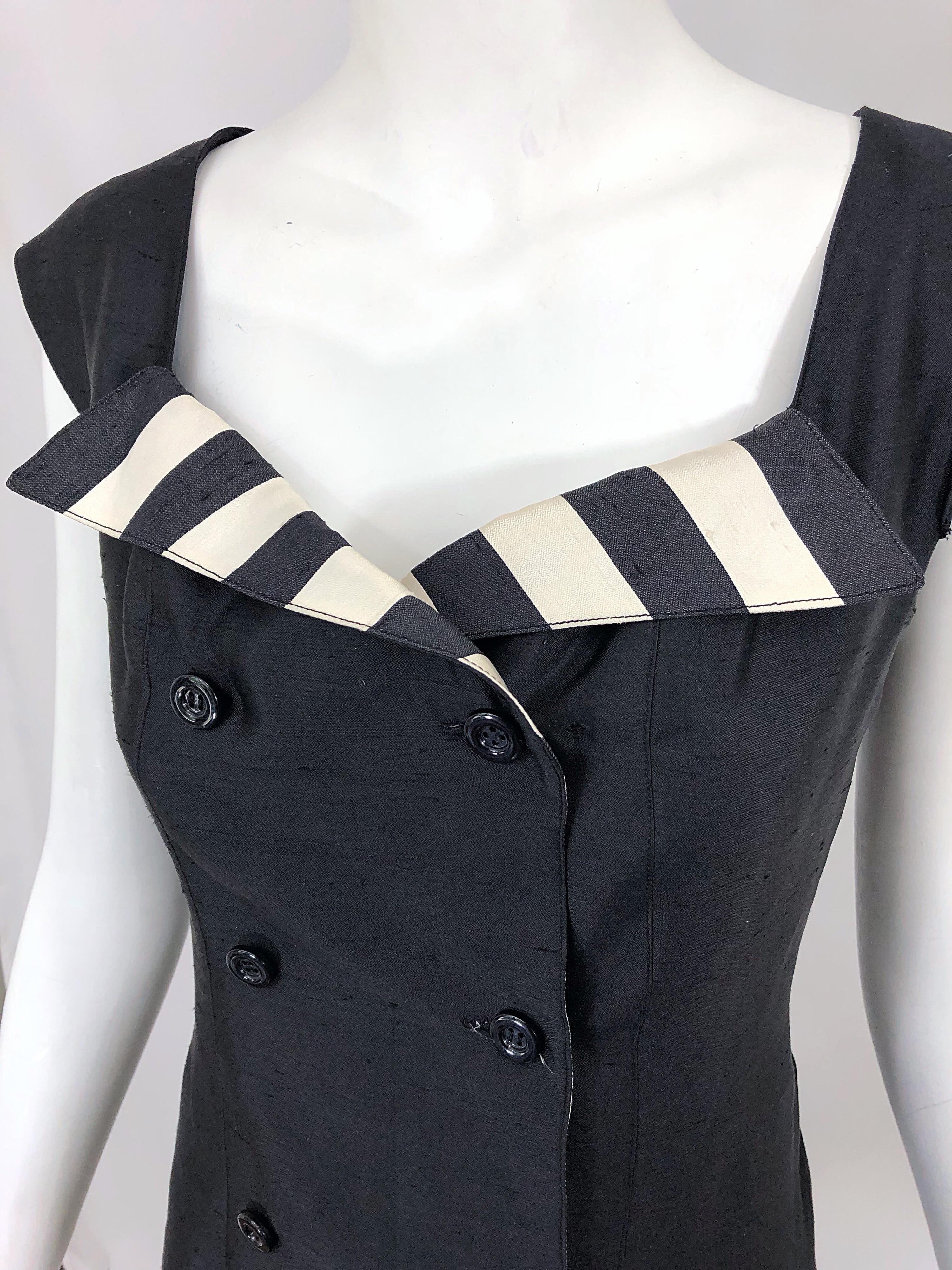 Vintage Bernard Perris Size 12 Black and White Striped 1990s Silk Dress For Sale 2