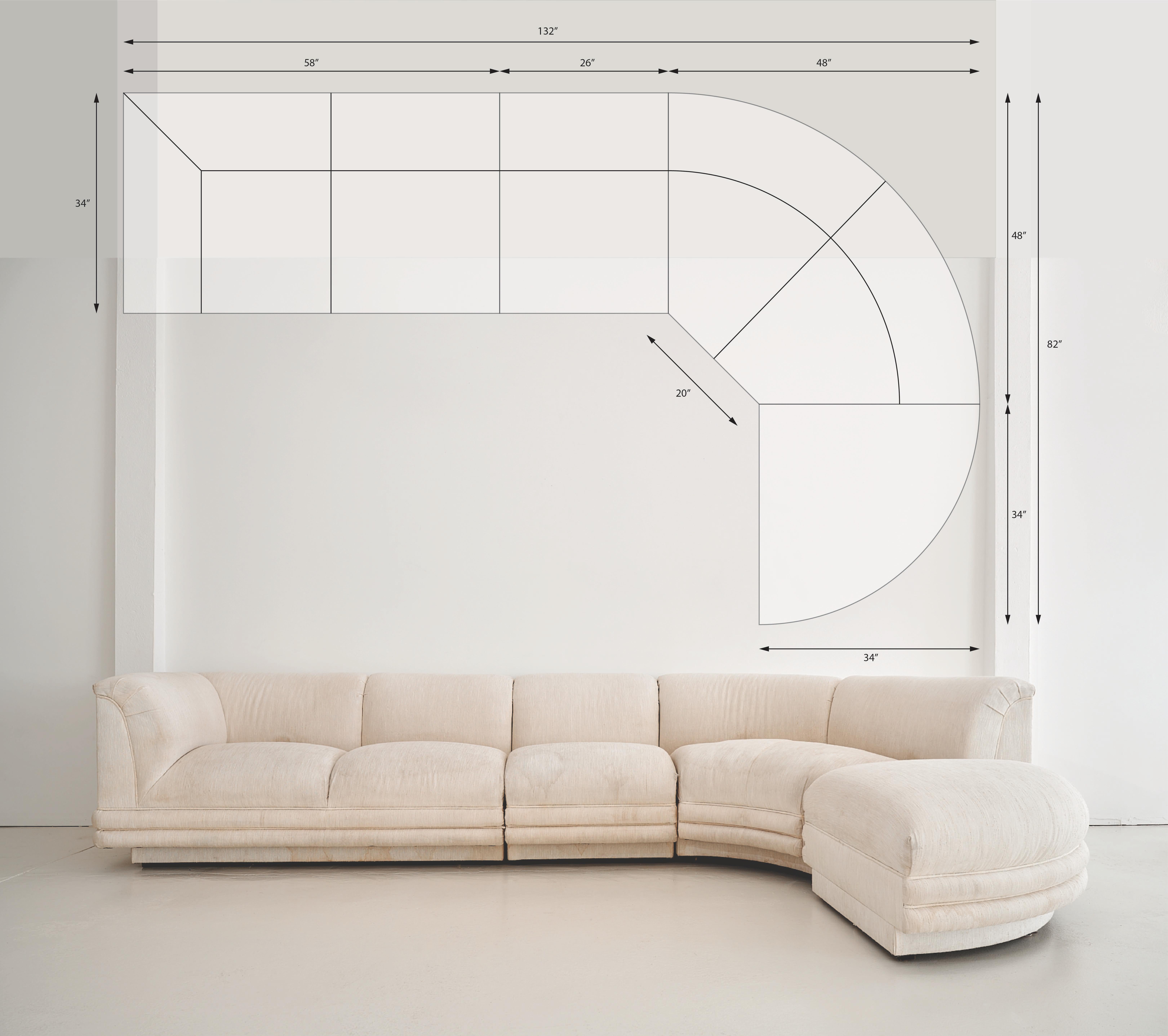Sectionnelle des années 1980 par Bernhardt.

La main d'œuvre pour le remeublement sur mesure du MATERIAL est incluse dans le prix (main d'œuvre et matériaux, à l'exception du tissu). COM ou MENO peuvent conseiller et commander des tissus. Le métrage