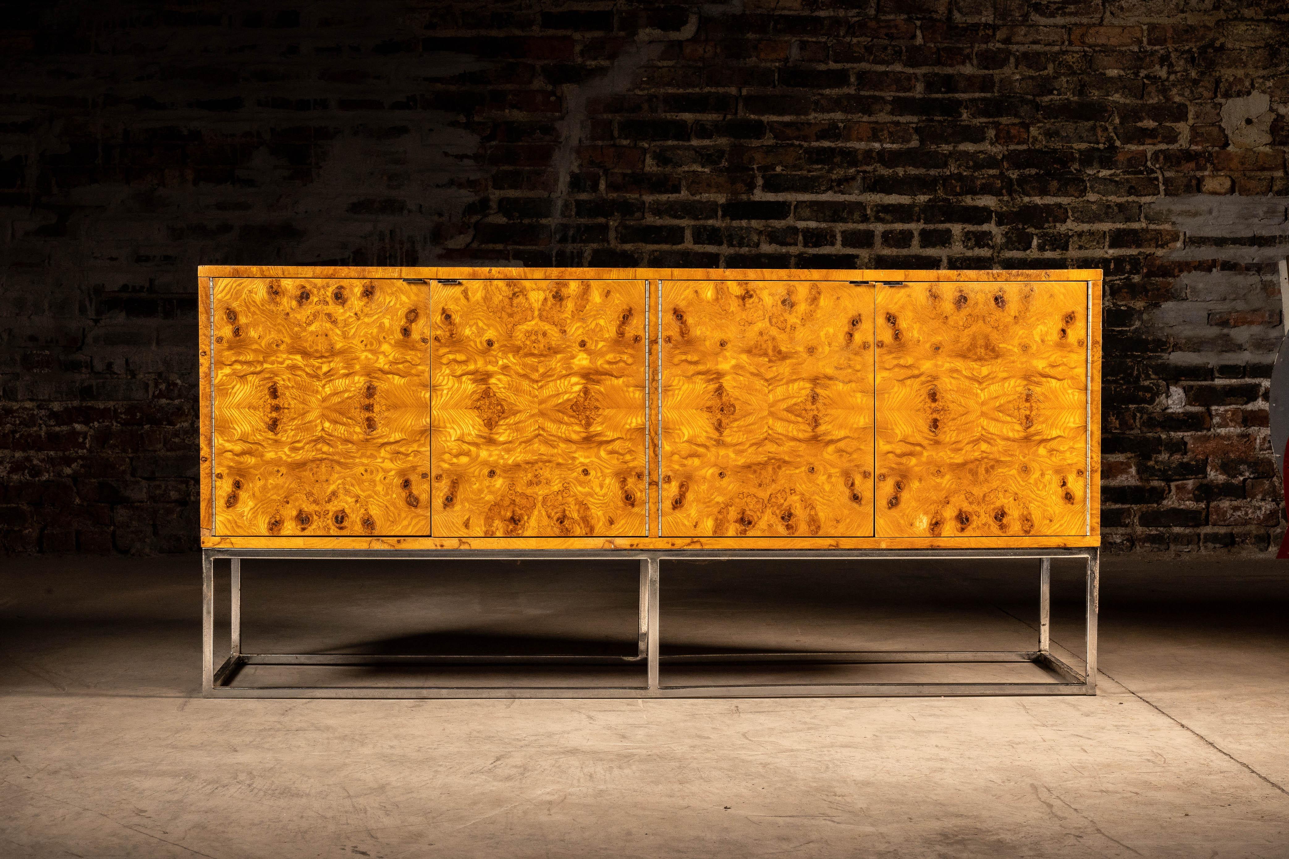 Crédence moderniste Bernhardt Flair en vente 3