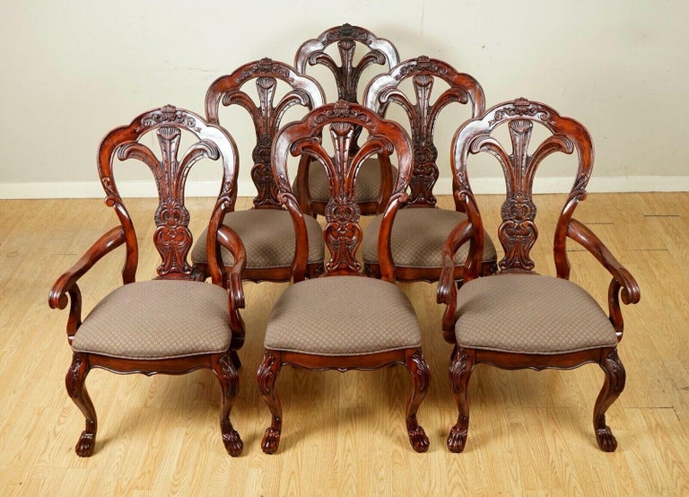 Vintage Bernhardt Furniture Hardwood Dining Chairs Part of Suite at