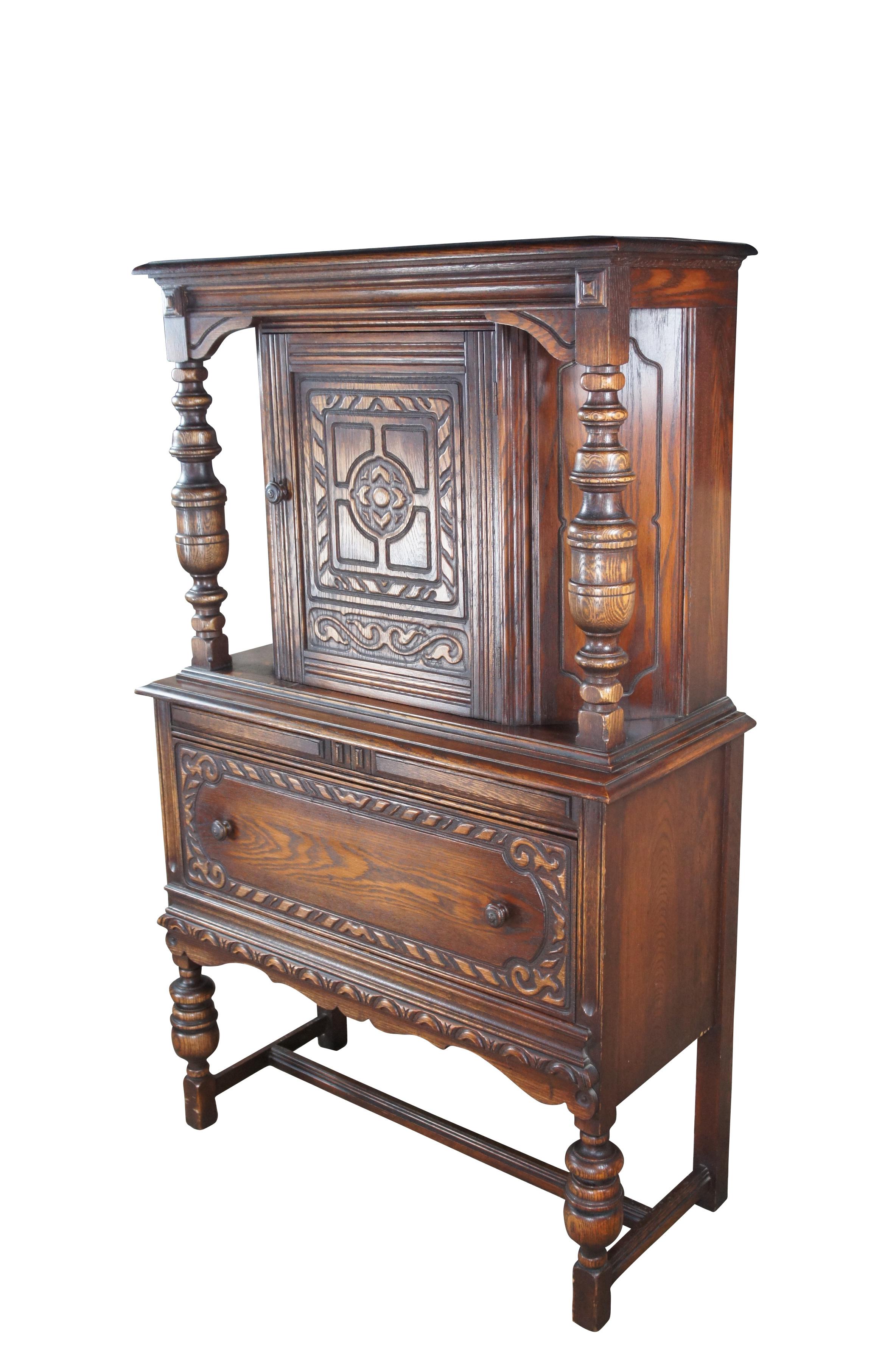 American Vintage Bernhardt Jacobean Style Carved Oak Court Cupboard China Cabinet Hutch For Sale