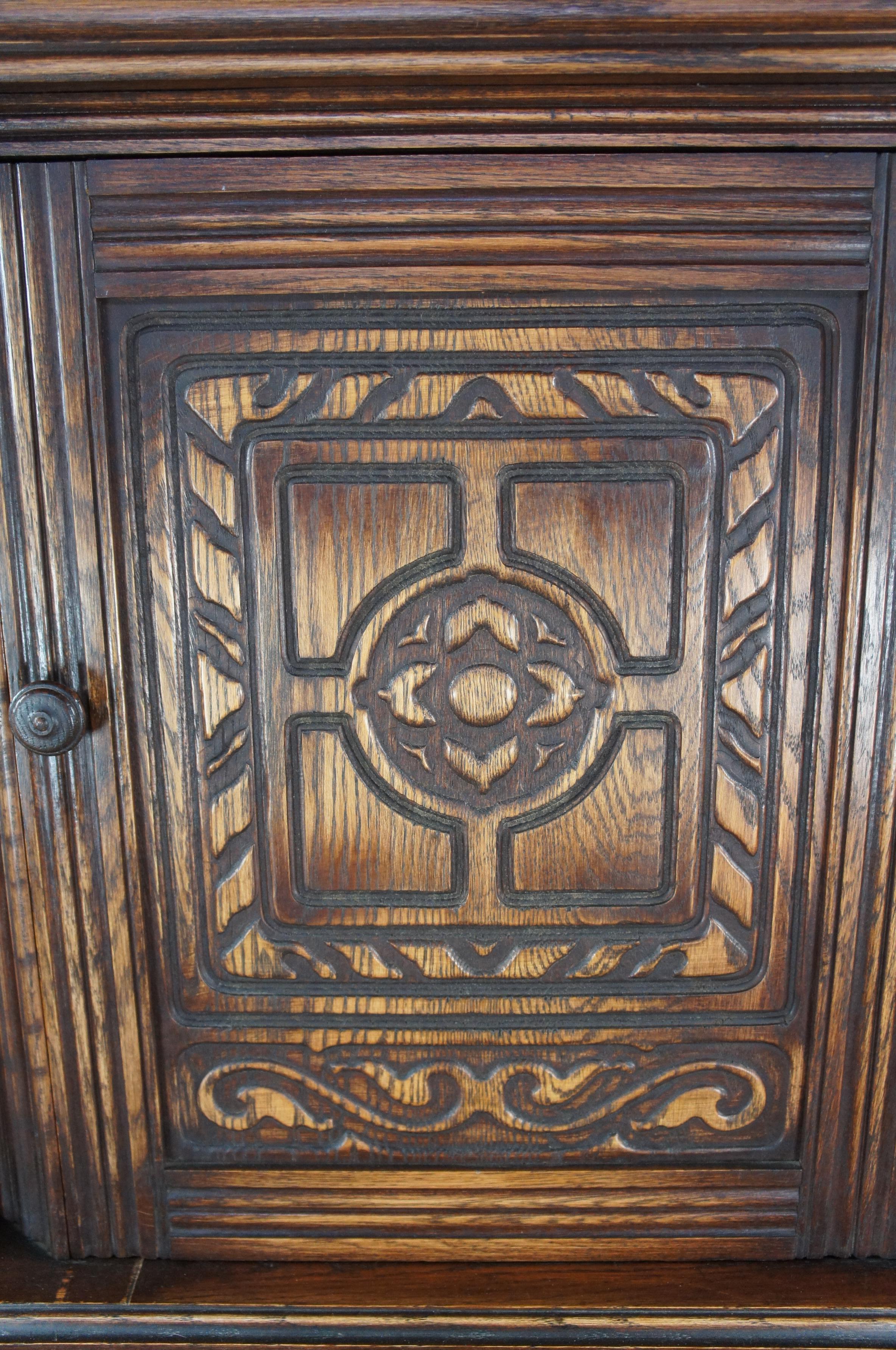 20th Century Vintage Bernhardt Jacobean Style Carved Oak Court Cupboard China Cabinet Hutch For Sale