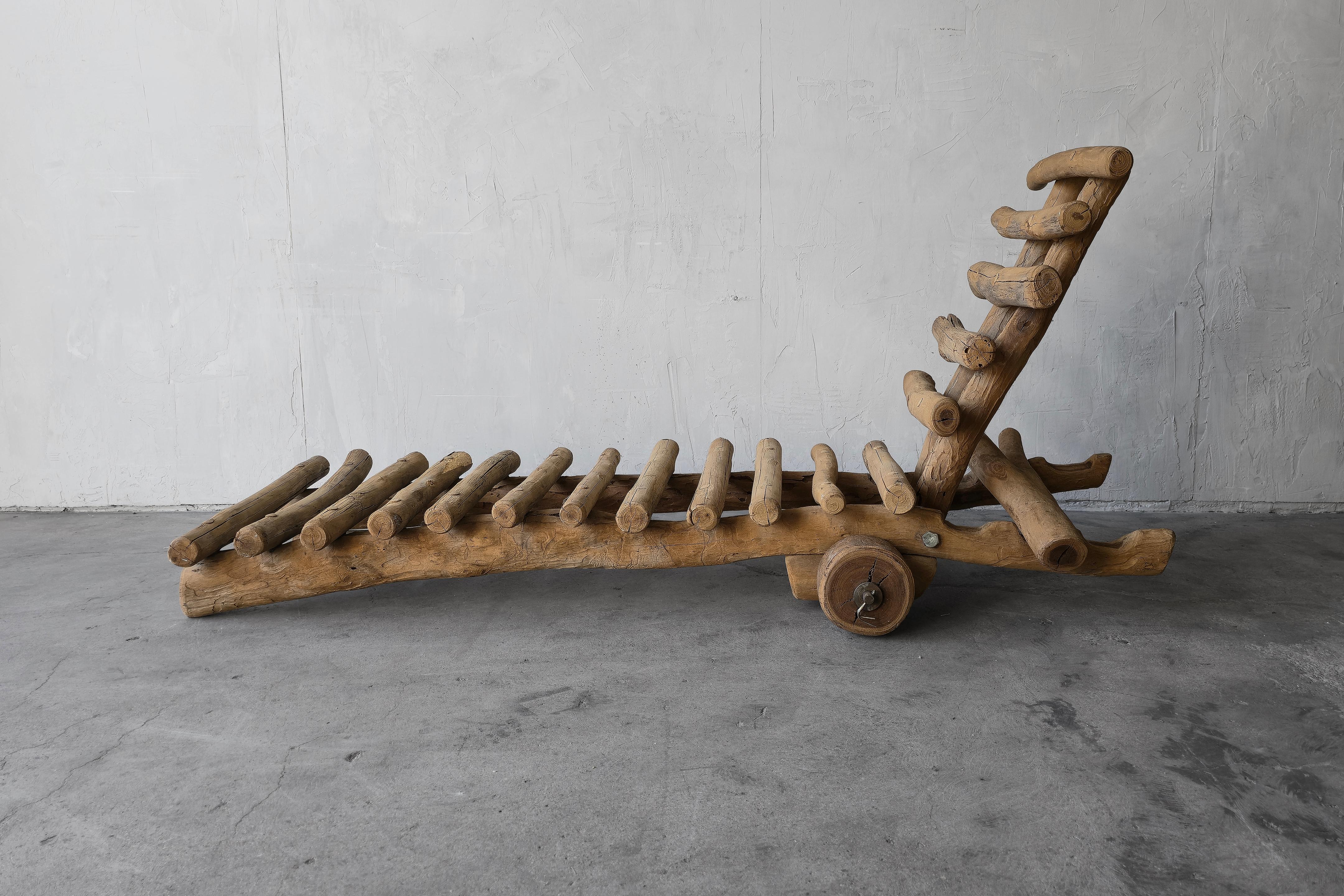 XX secolo Sedia a sdraio in tronco d'epoca in vendita