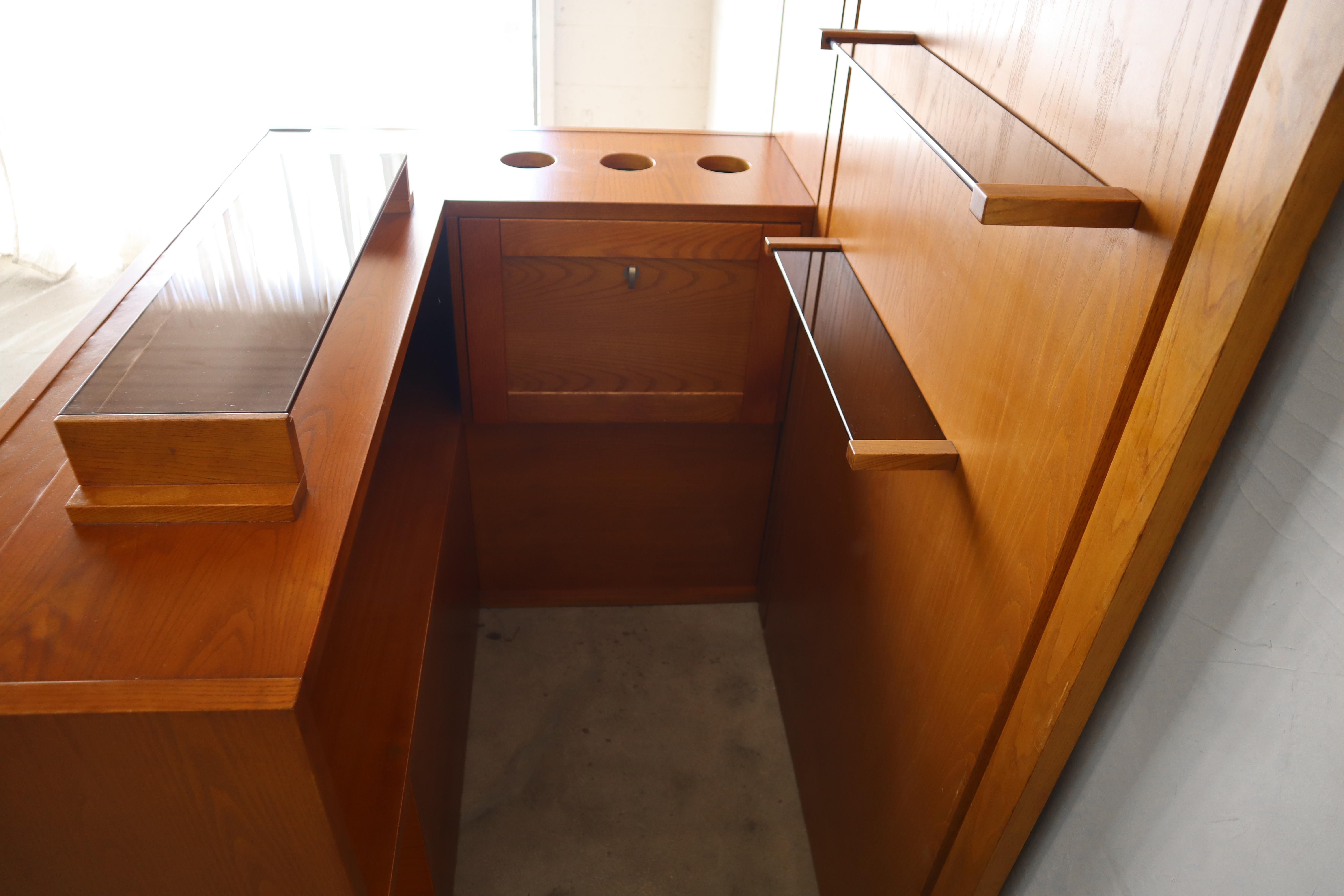 Vintage Bespoke Oak Bar with Wall Unit 4