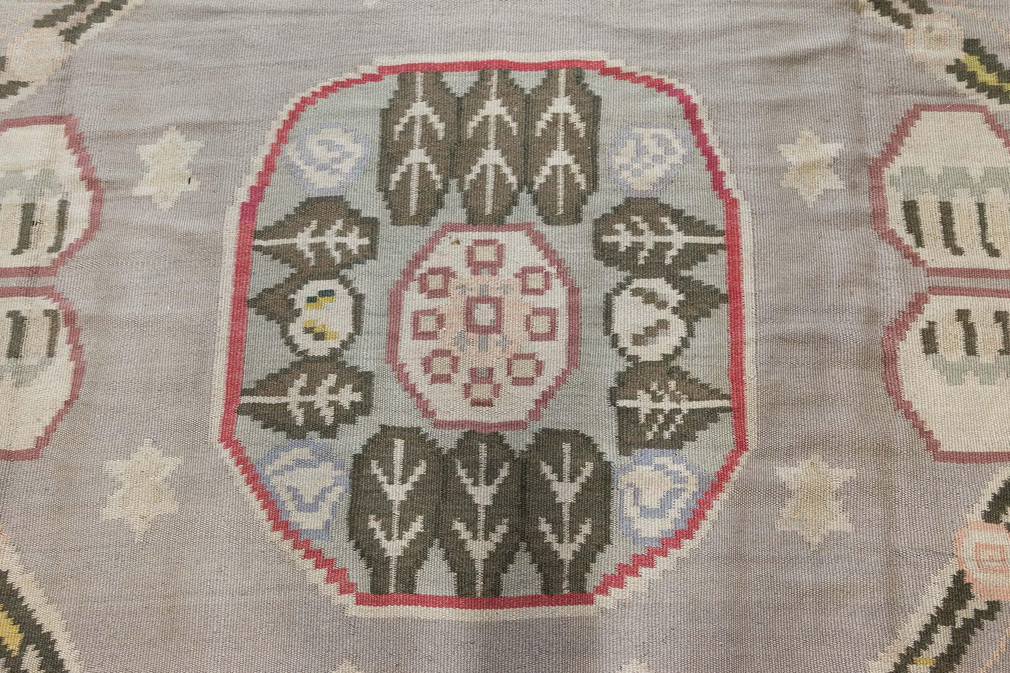 High-quality Vintage Bessarabian abstract handmade wool rug.
Size: 9'3