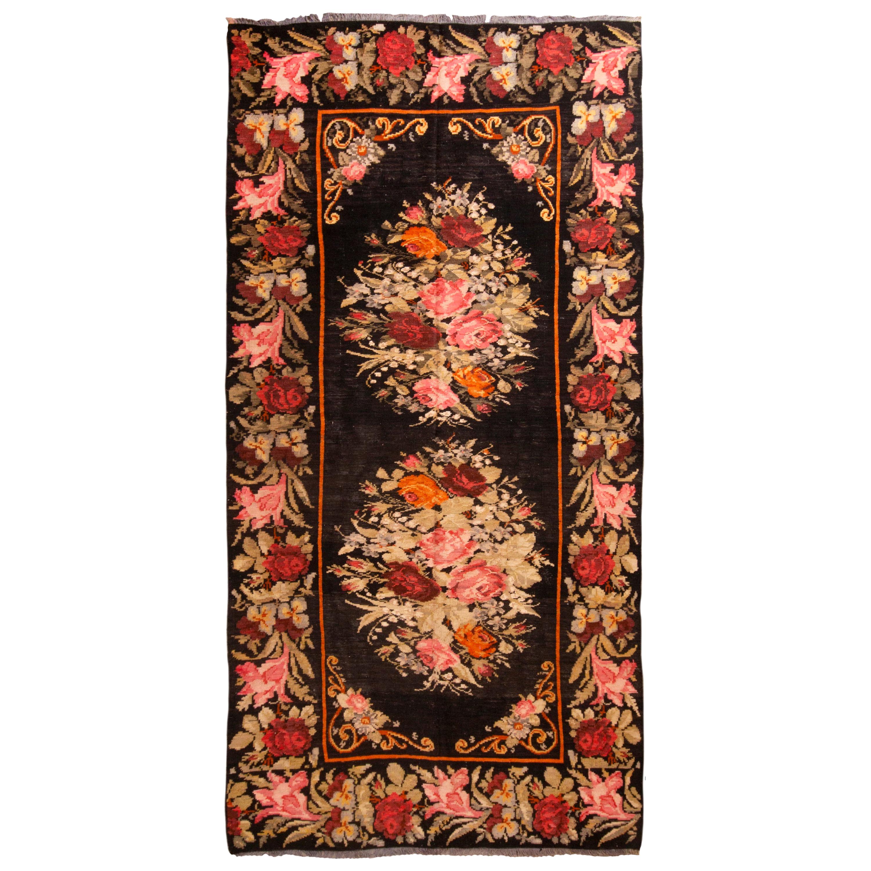 Vintage Floral Turkish Kilim Rug with Chintz Style and Bessarabian Rose