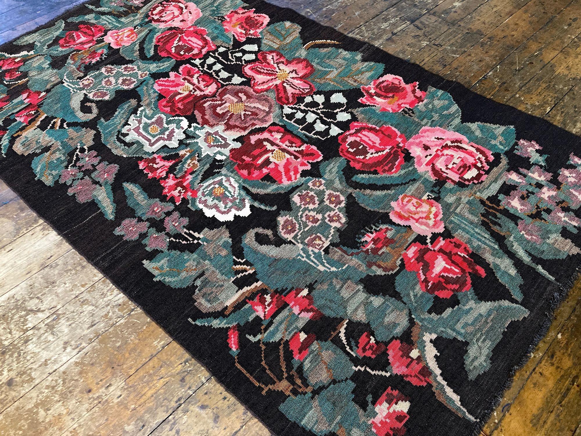 Kilim bessarabi d'epoca 2,21 m x 1,30 m in vendita 1
