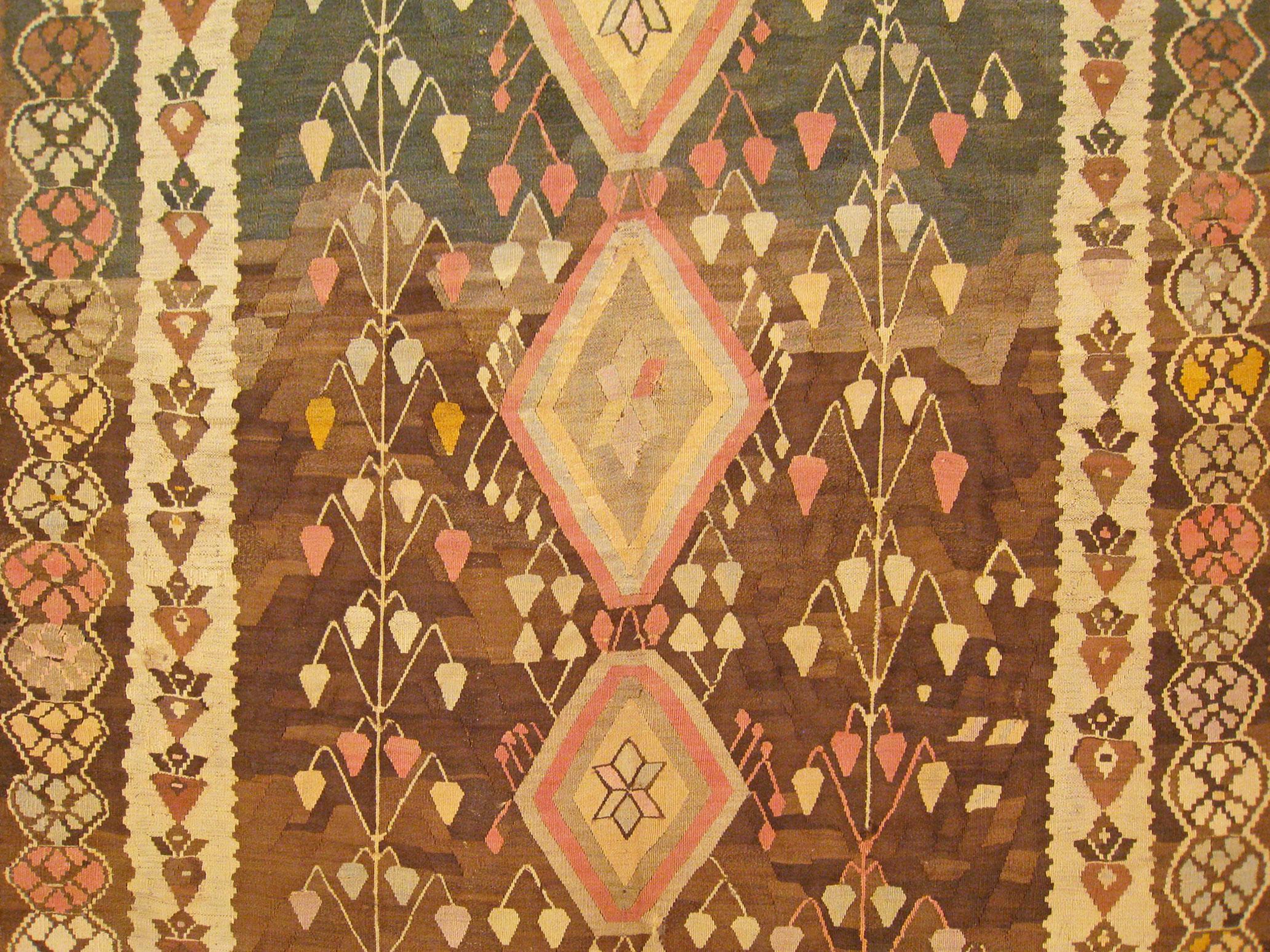 Vintage Bessarabian Kilim Flatweave Rug, in Gallery Size, w/ Repeating Geometric In Excellent Condition For Sale In New York, NY