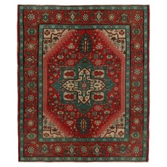 Kilim bessarabiano d'epoca in rosso &  Medaglione blu con motivo floreale di Rug & Kilim