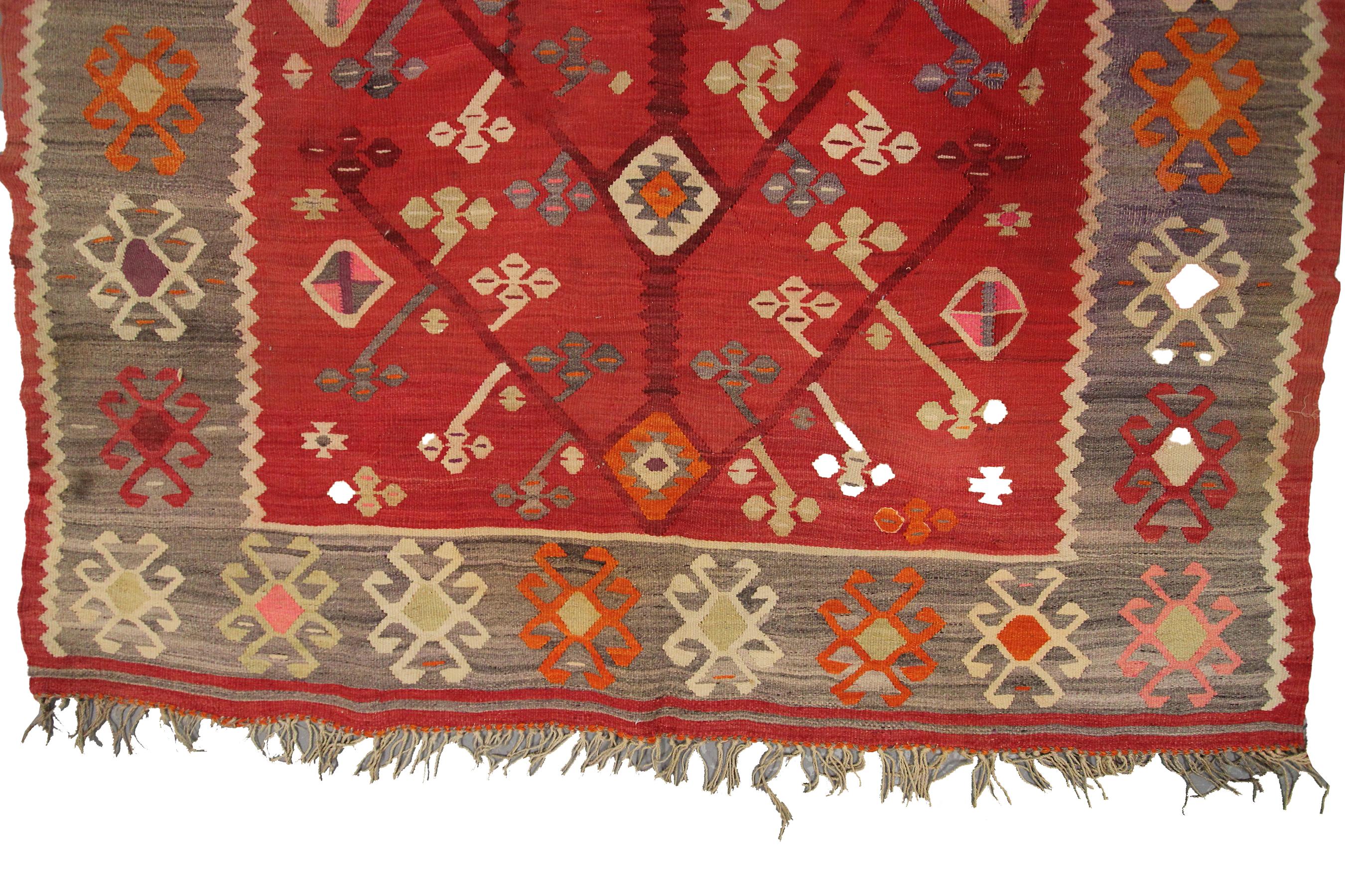 Wool Vintage Bessarabian Kilim Rug Handwoven rug Tribal Geometric Rug 6x9 178cmx267cm For Sale